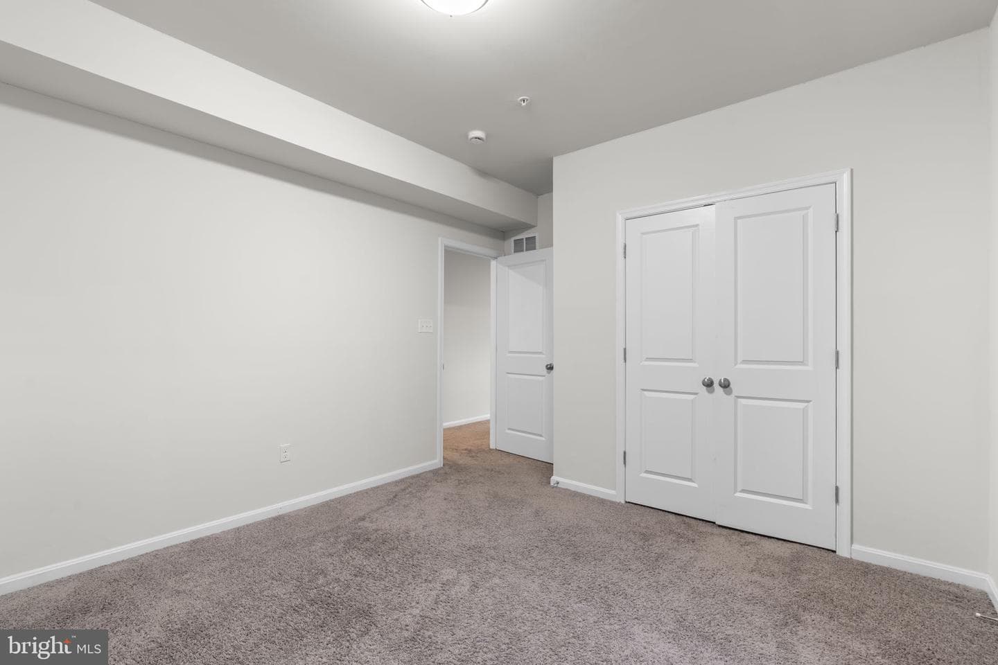 9318 Sydney Way photo 40