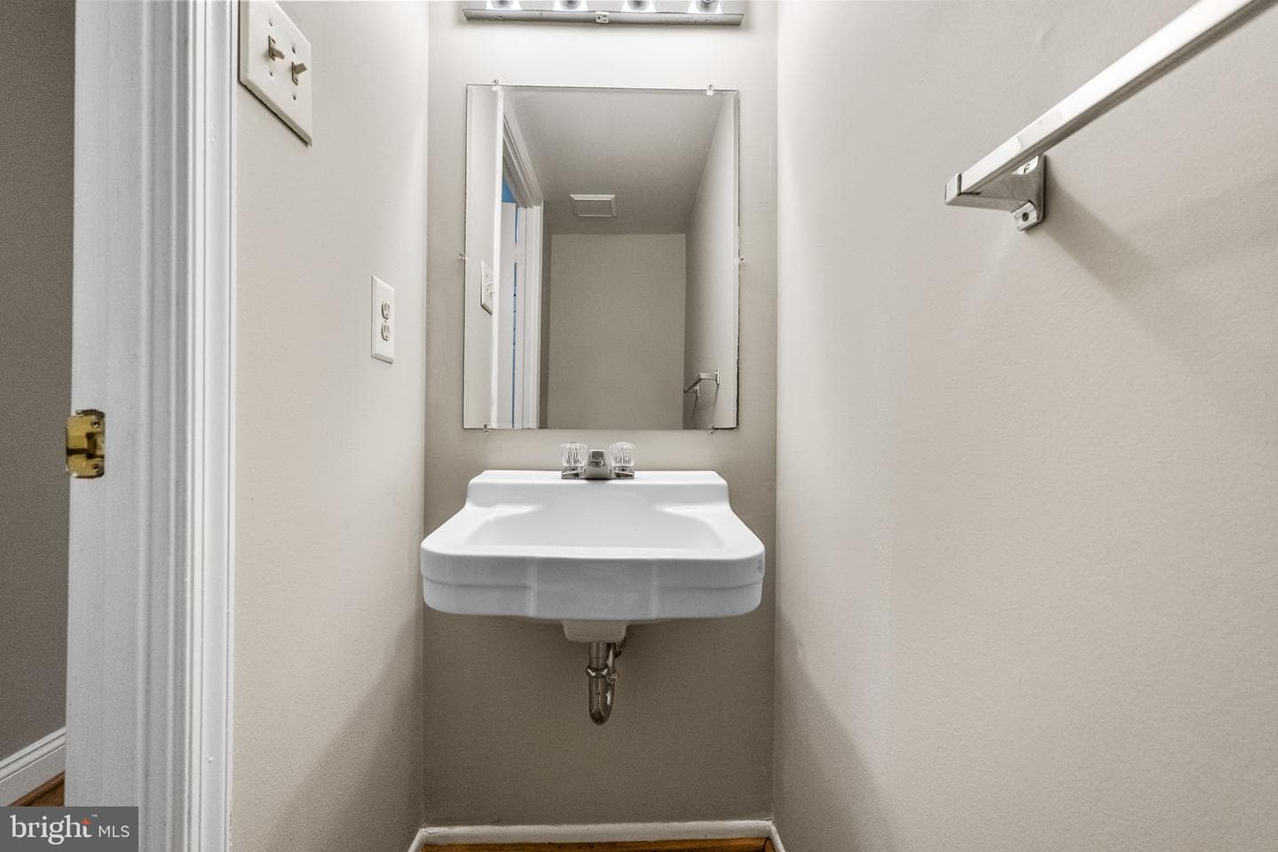 8868 Stonebrook Lane photo 26