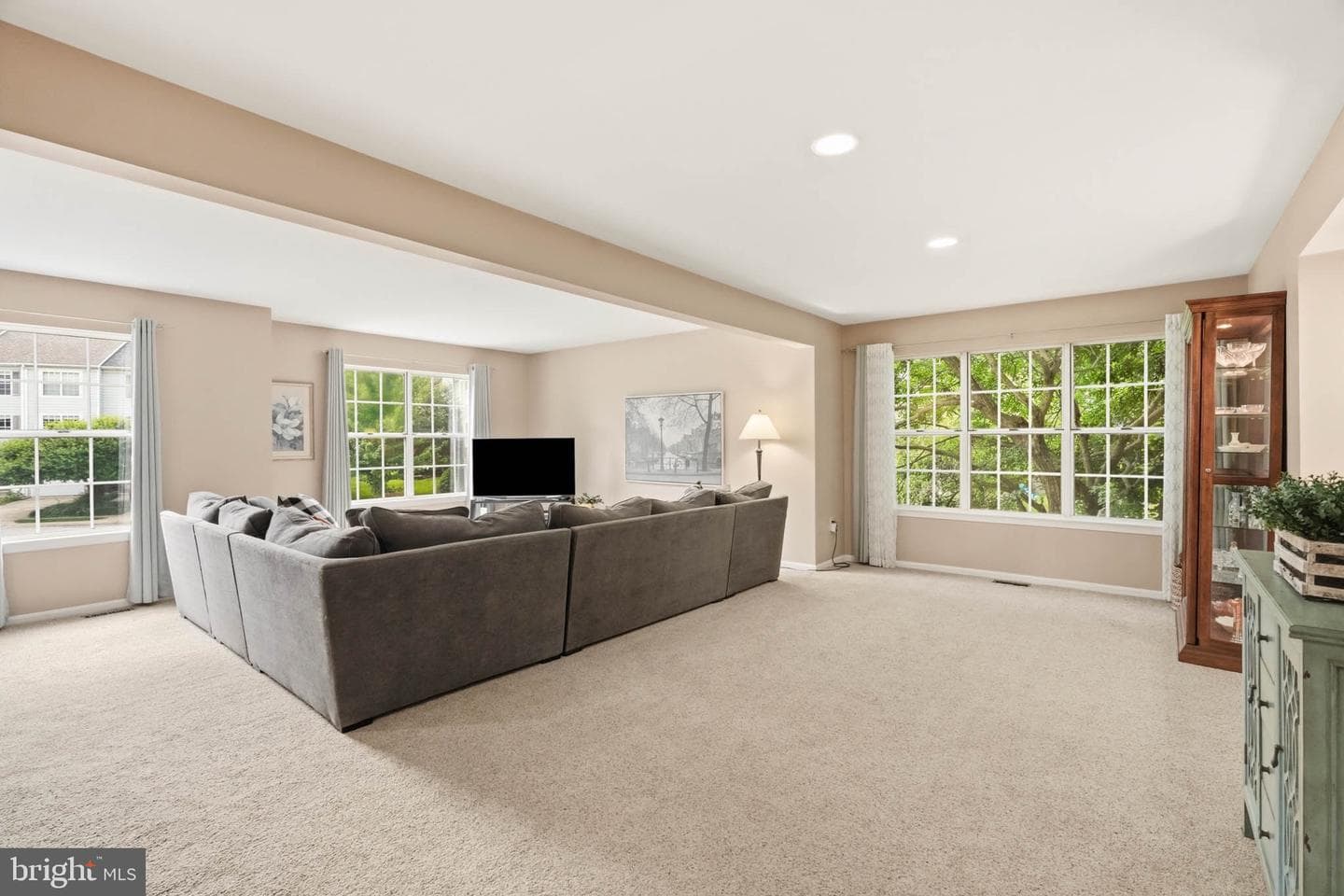 5363 Chase Lions Way photo 16