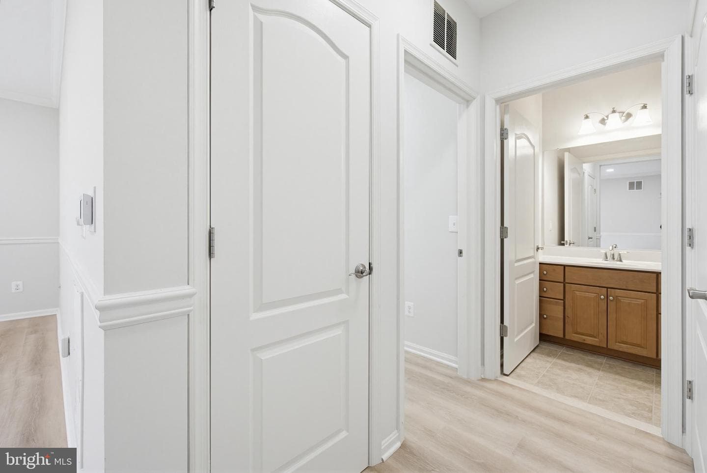 8511 Coltrane Court #204 photo 18