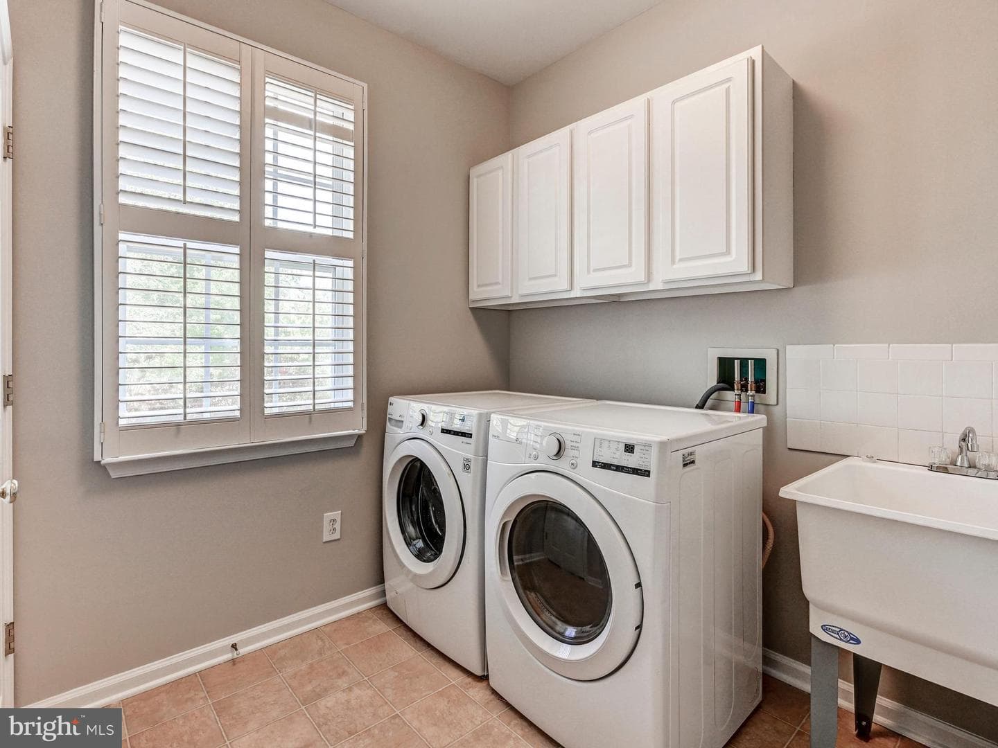 5913 Bright Flow Mews photo 51