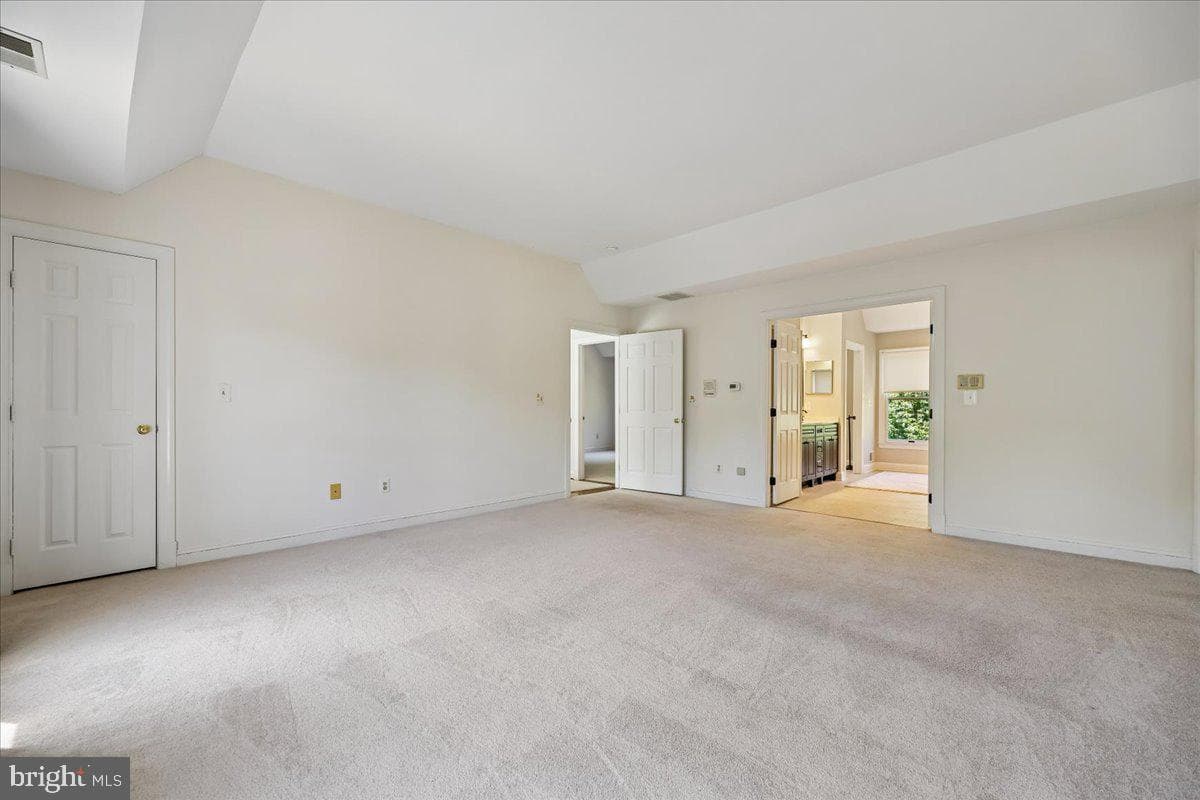8516 Blounts Lane photo 34