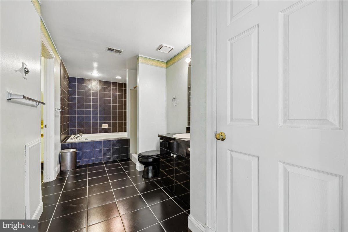 8516 Blounts Lane photo 63