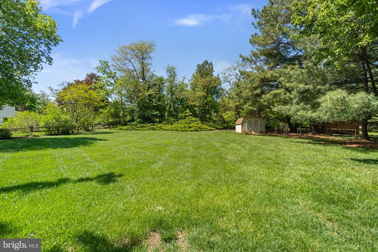 9460 Single Bird Lane photo 3