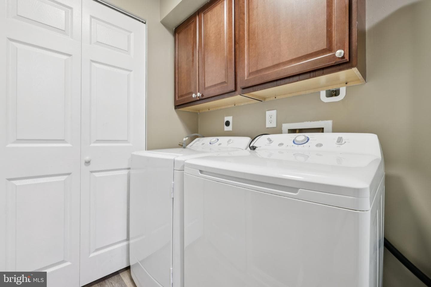9075 N Laurel Road #E photo 18