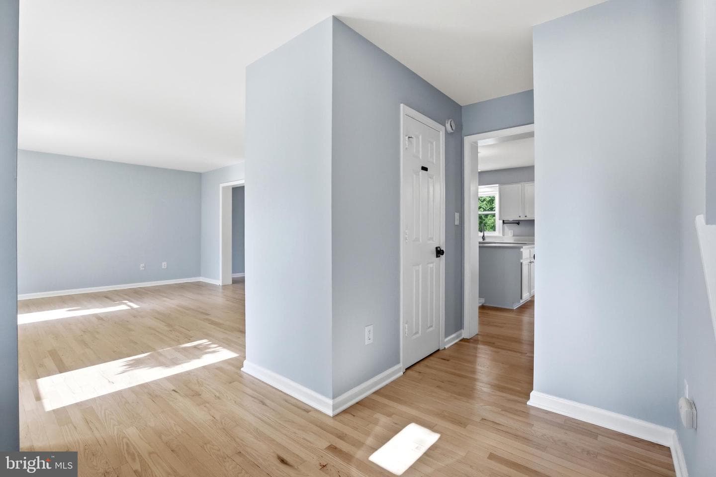 9323 Meredith Avenue photo 6