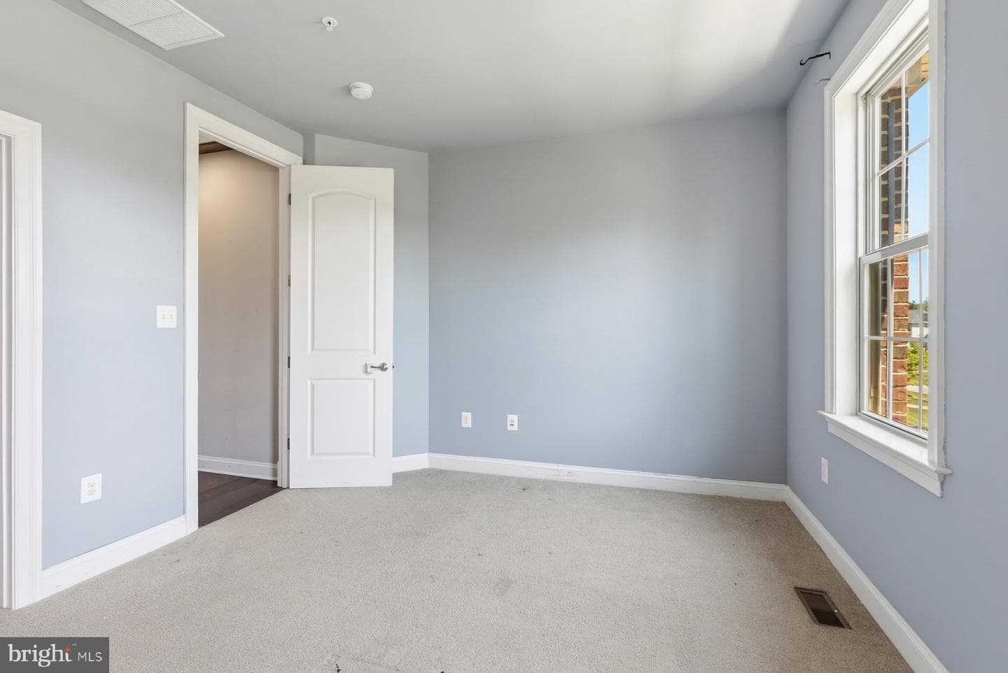 2025 Drovers Lane photo 37