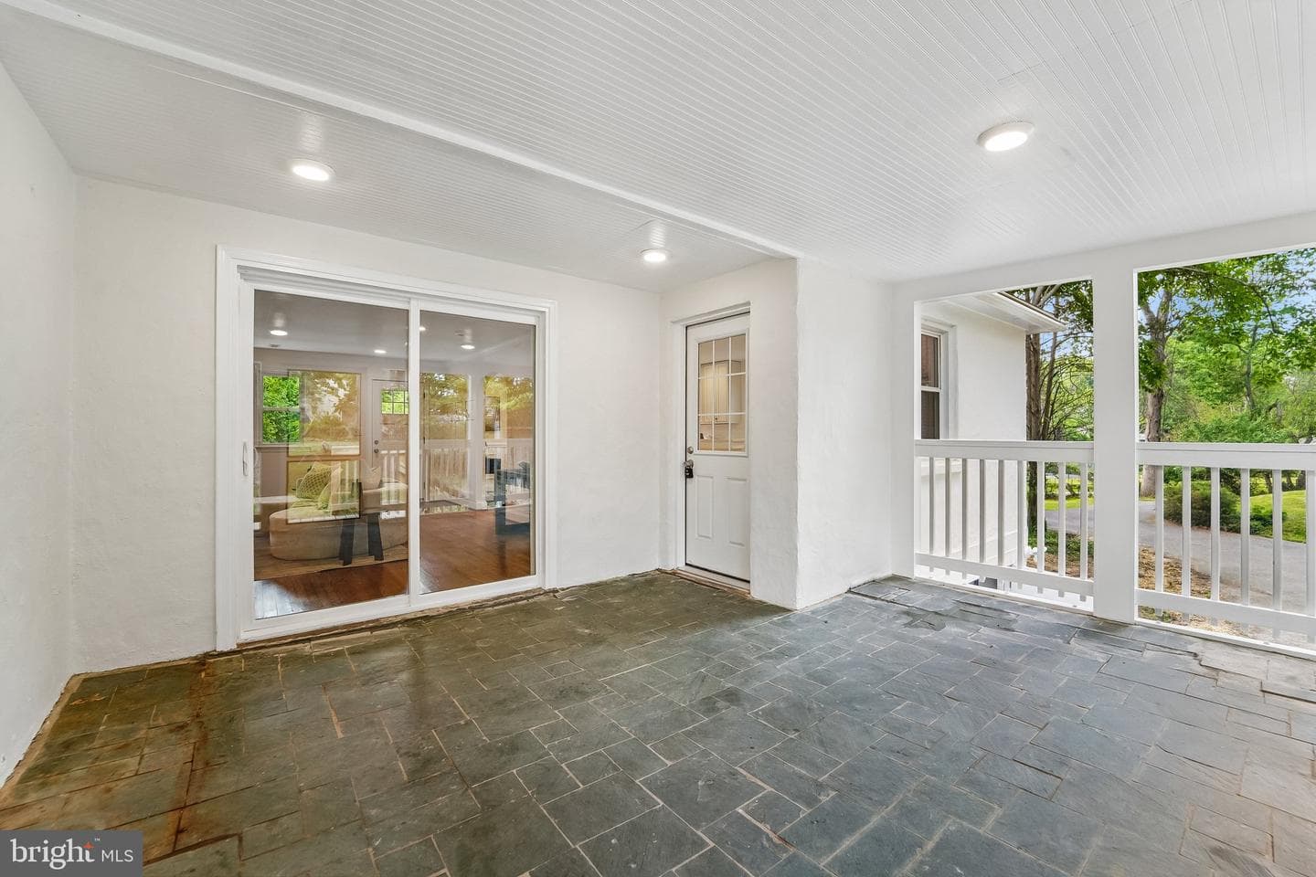 3045 Saint Johns Lane photo 28