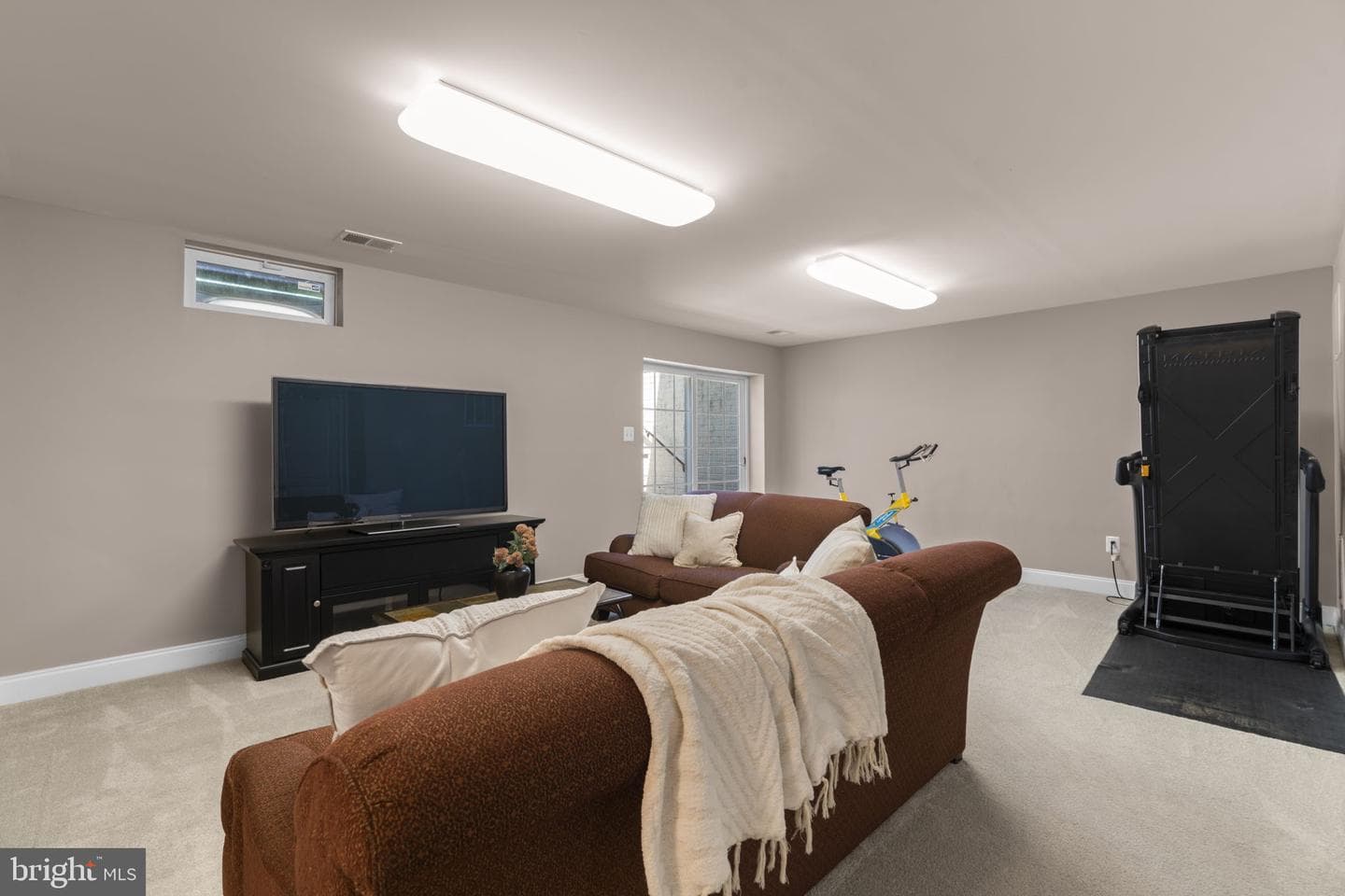4110 Hogg Court photo 46