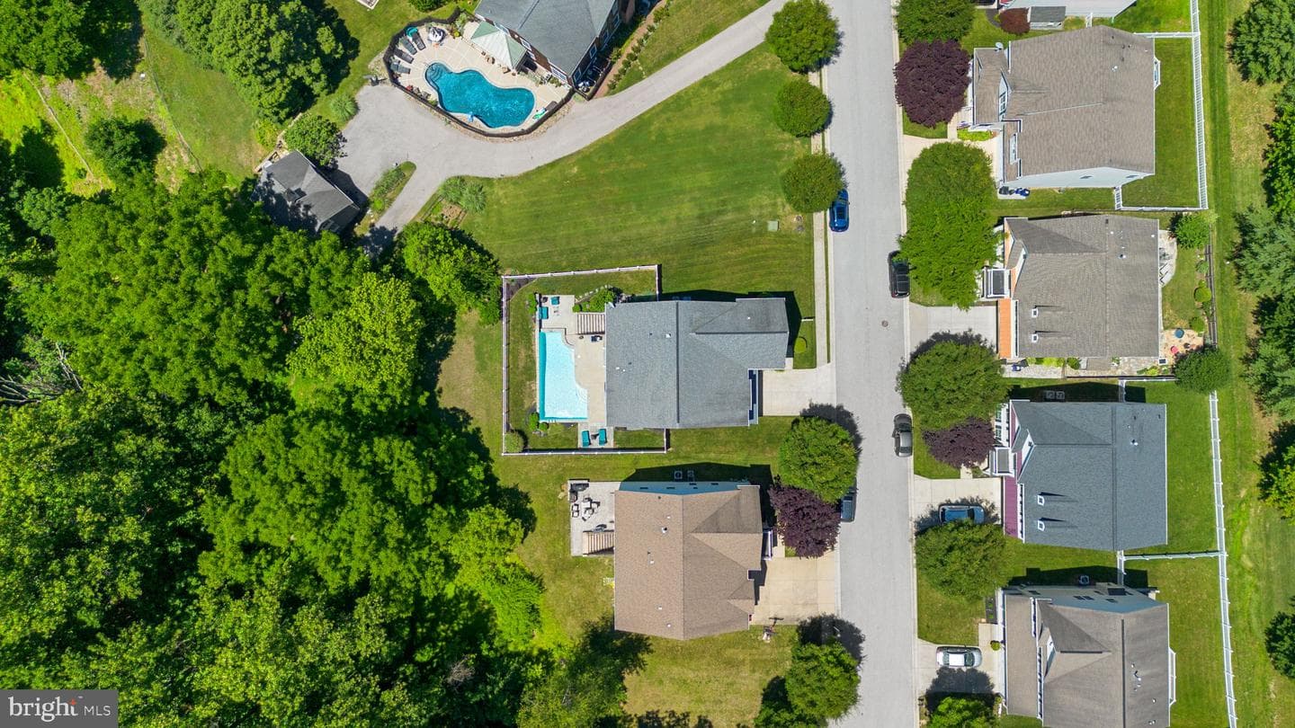 4110 Hogg Court photo 65