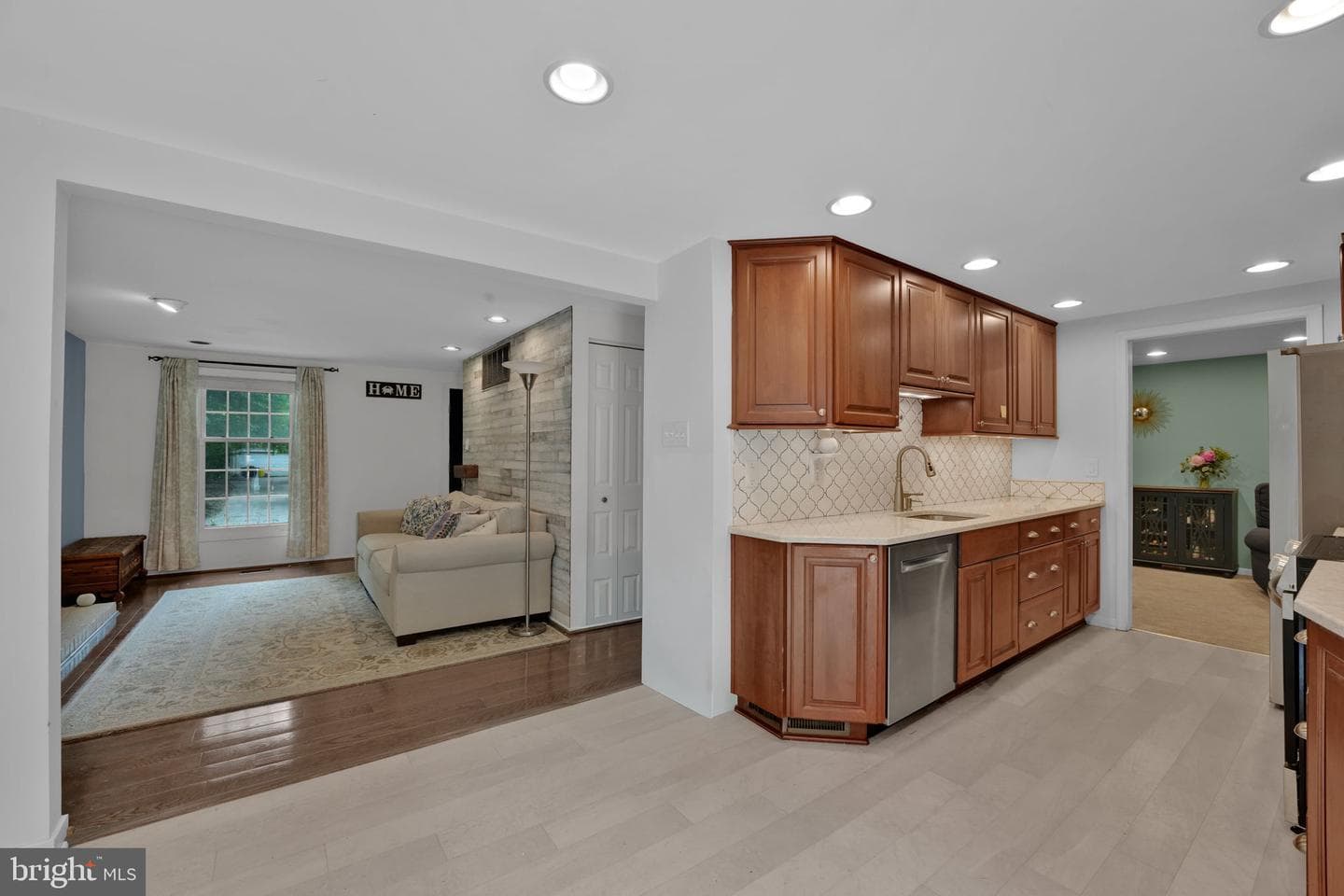 6916 Deerpasture photo 6