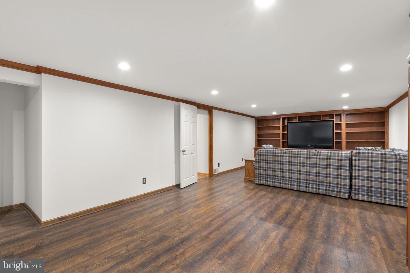 5206 Hesperus Drive photo 35