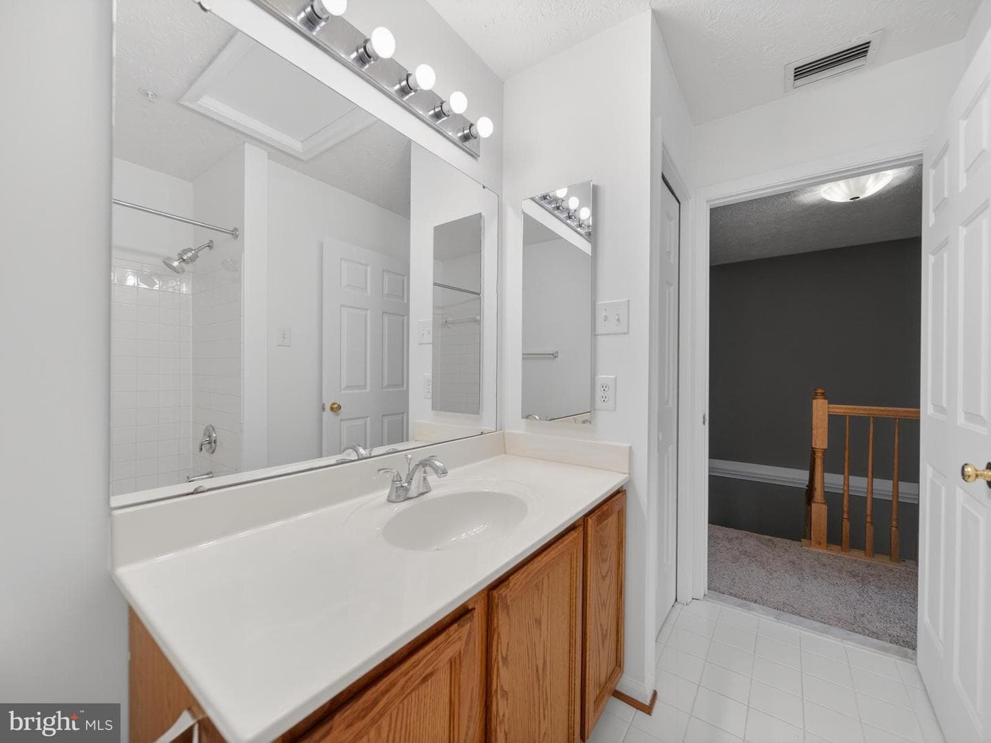 8807 Ashberry Court photo 37