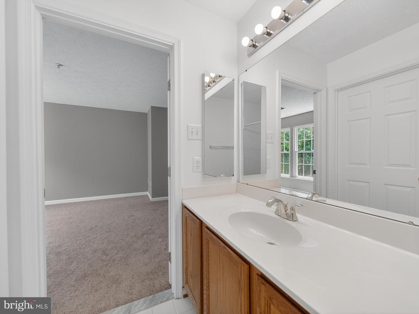 8807 Ashberry Court photo 38