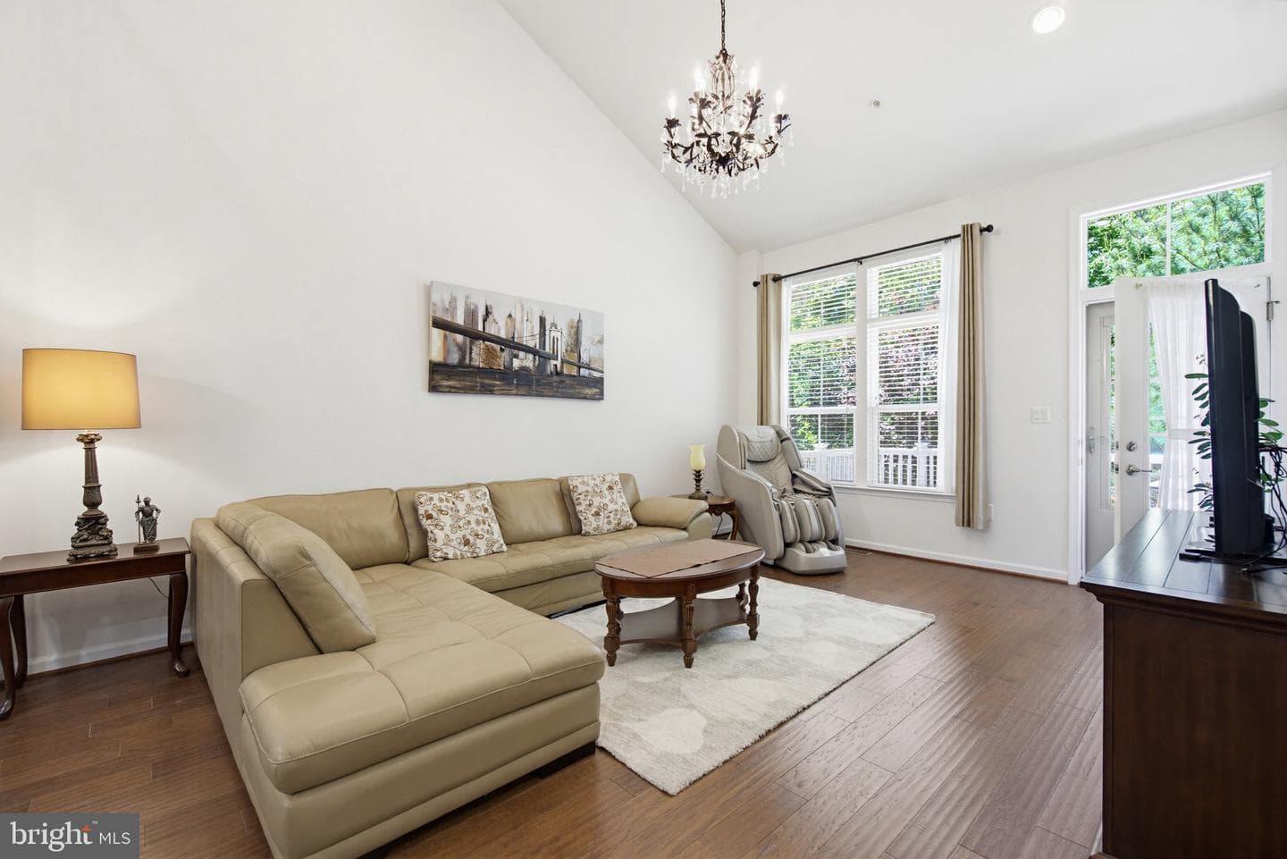 6446 Park Forest Circle photo 12