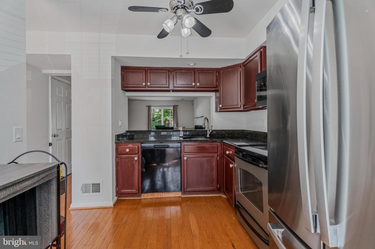 9611 Stirling Bridge Drive photo 6