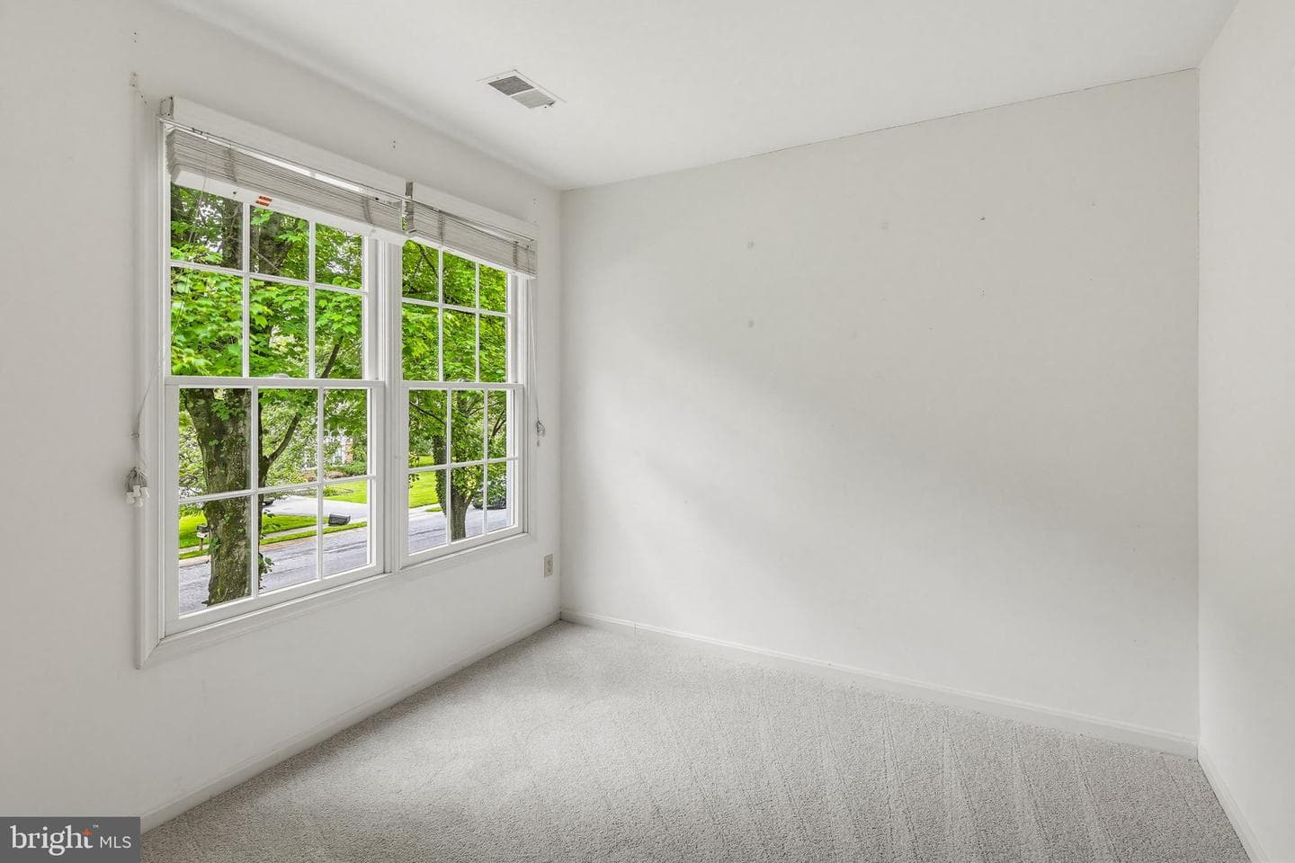 10206 Blandford Way photo 26