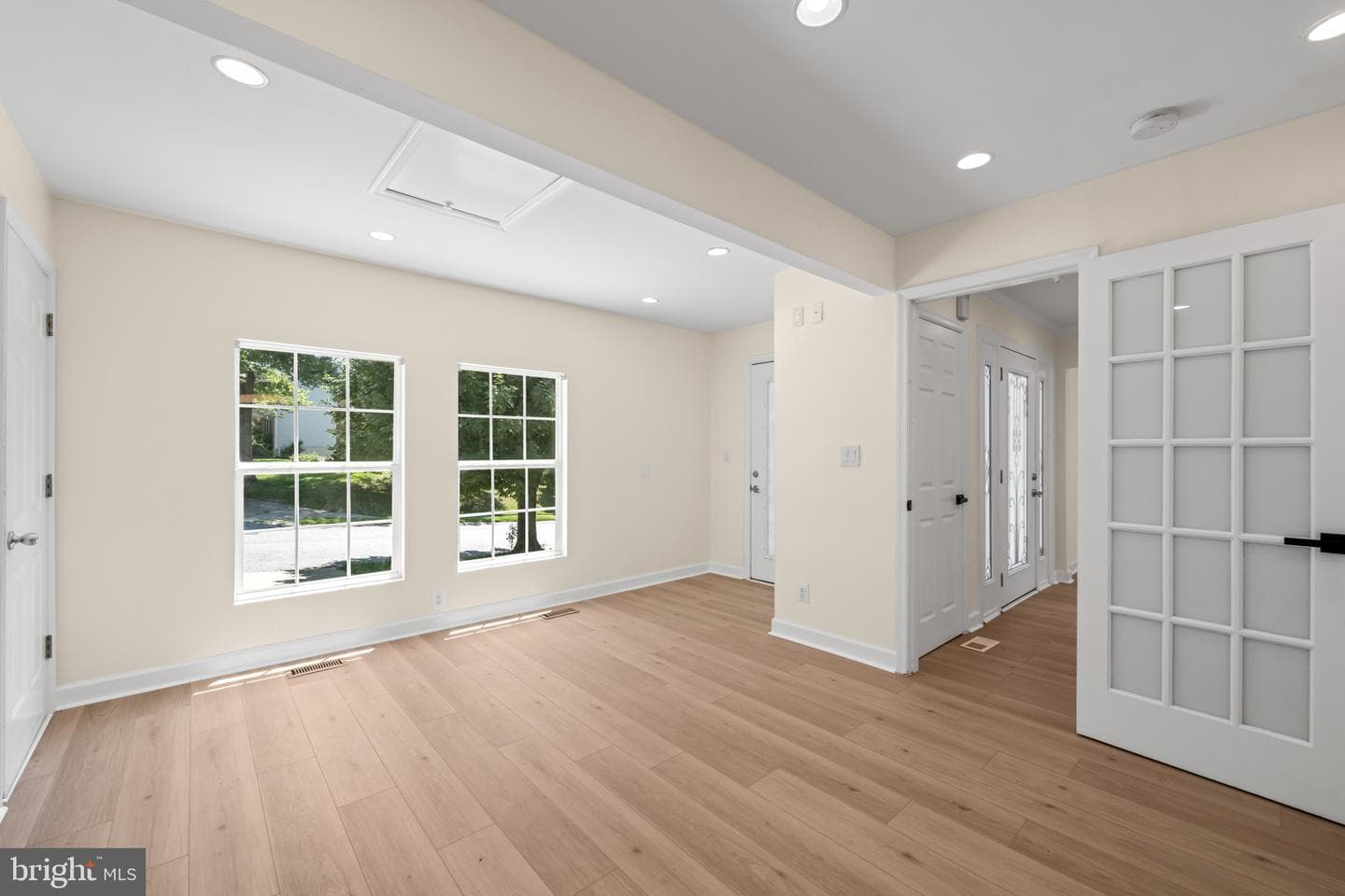 10904 Kathleen Court photo 8