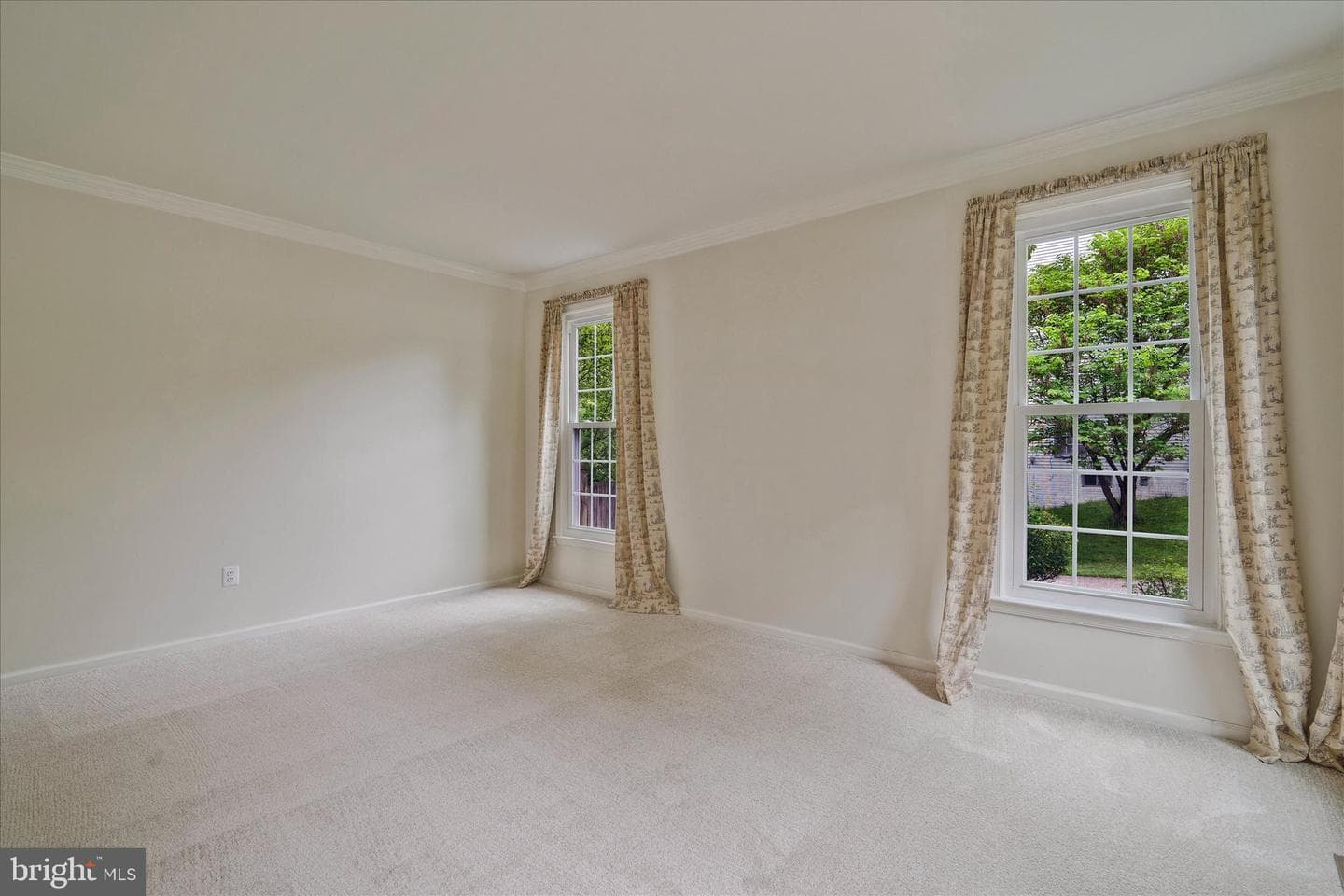 8285 Glenmar Road photo 3