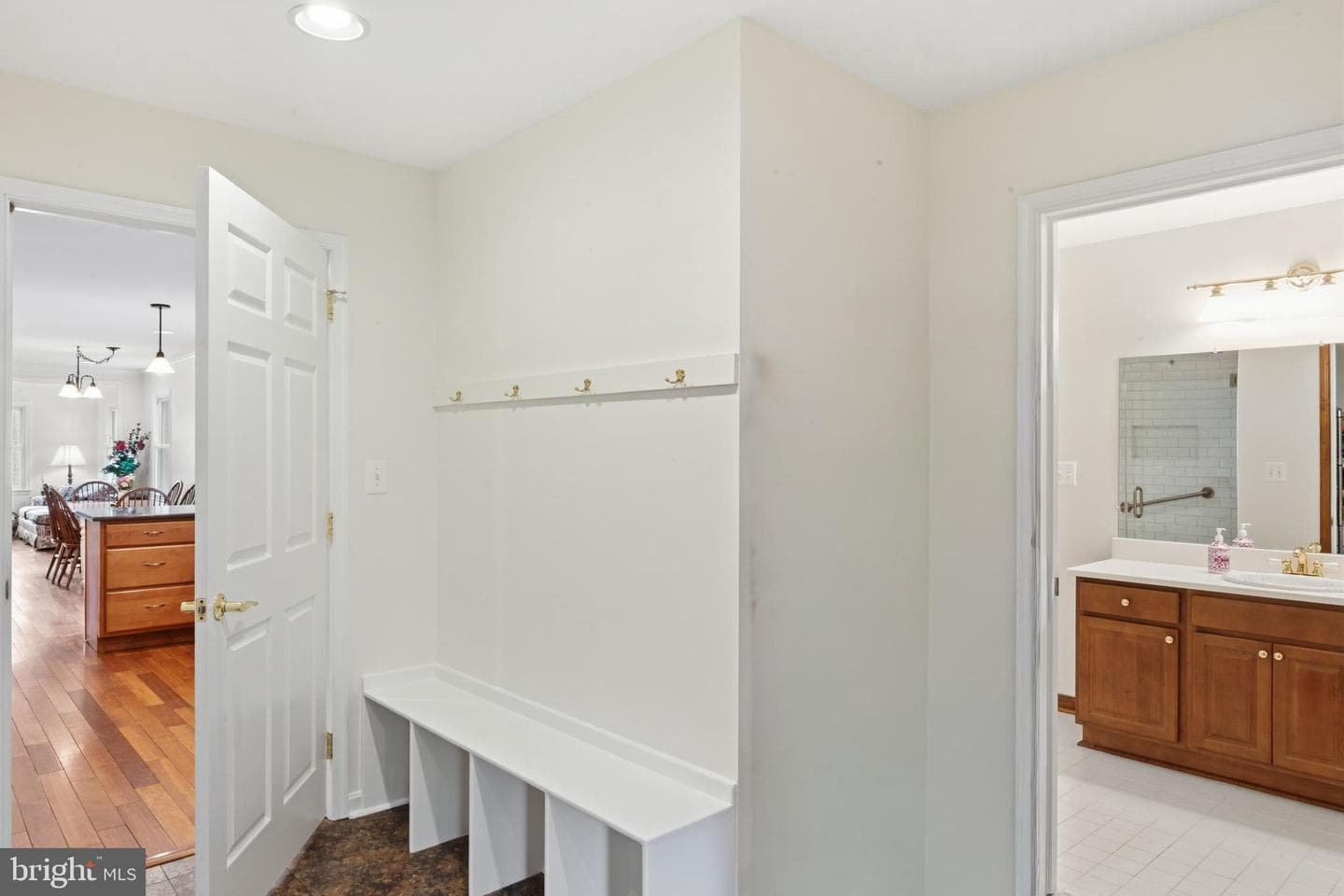 5066 Durham Road W photo 37