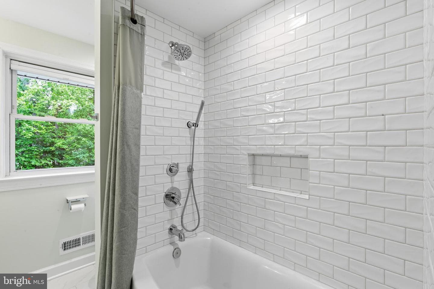 5066 Durham Road W photo 67