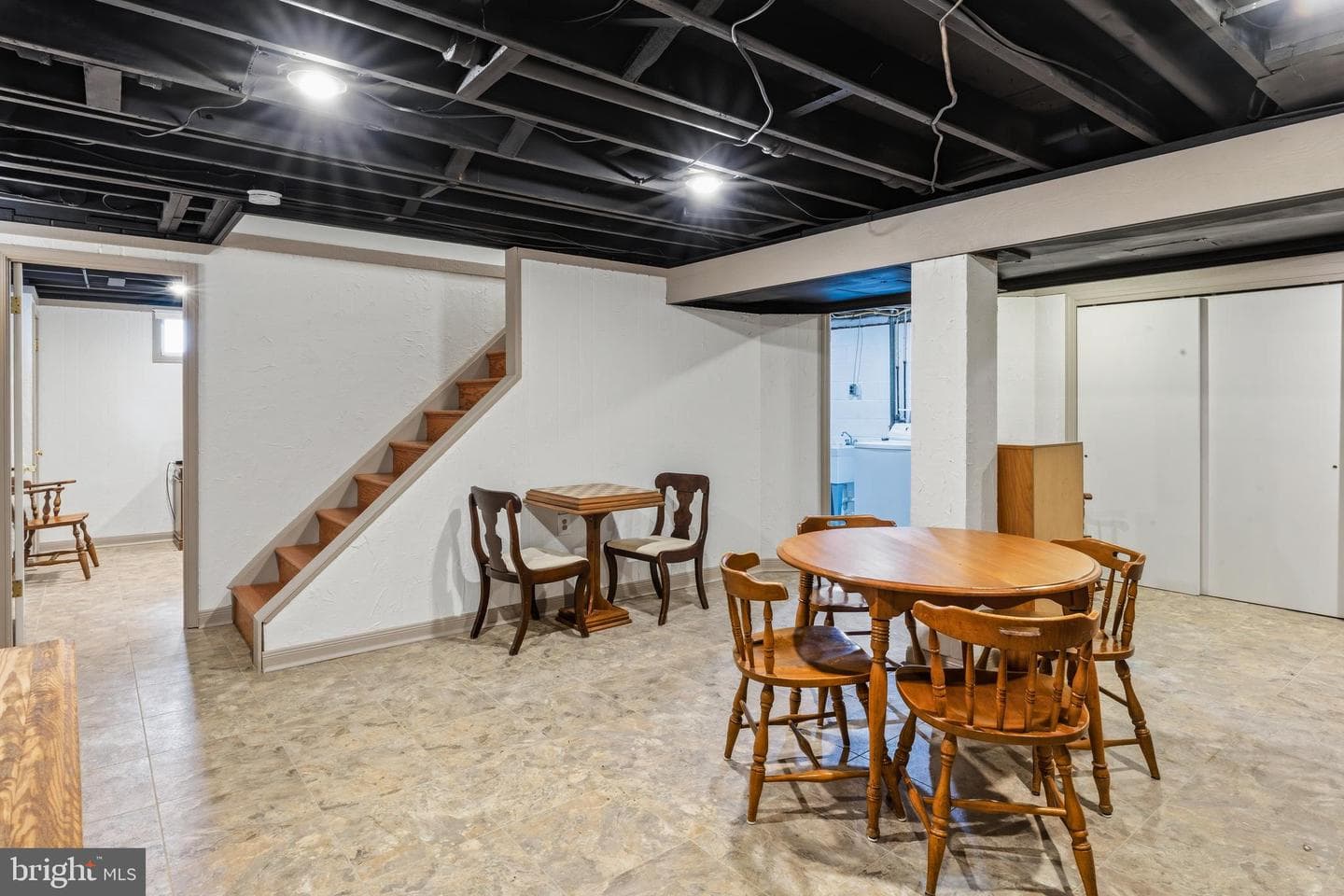 5066 Durham Road W photo 76