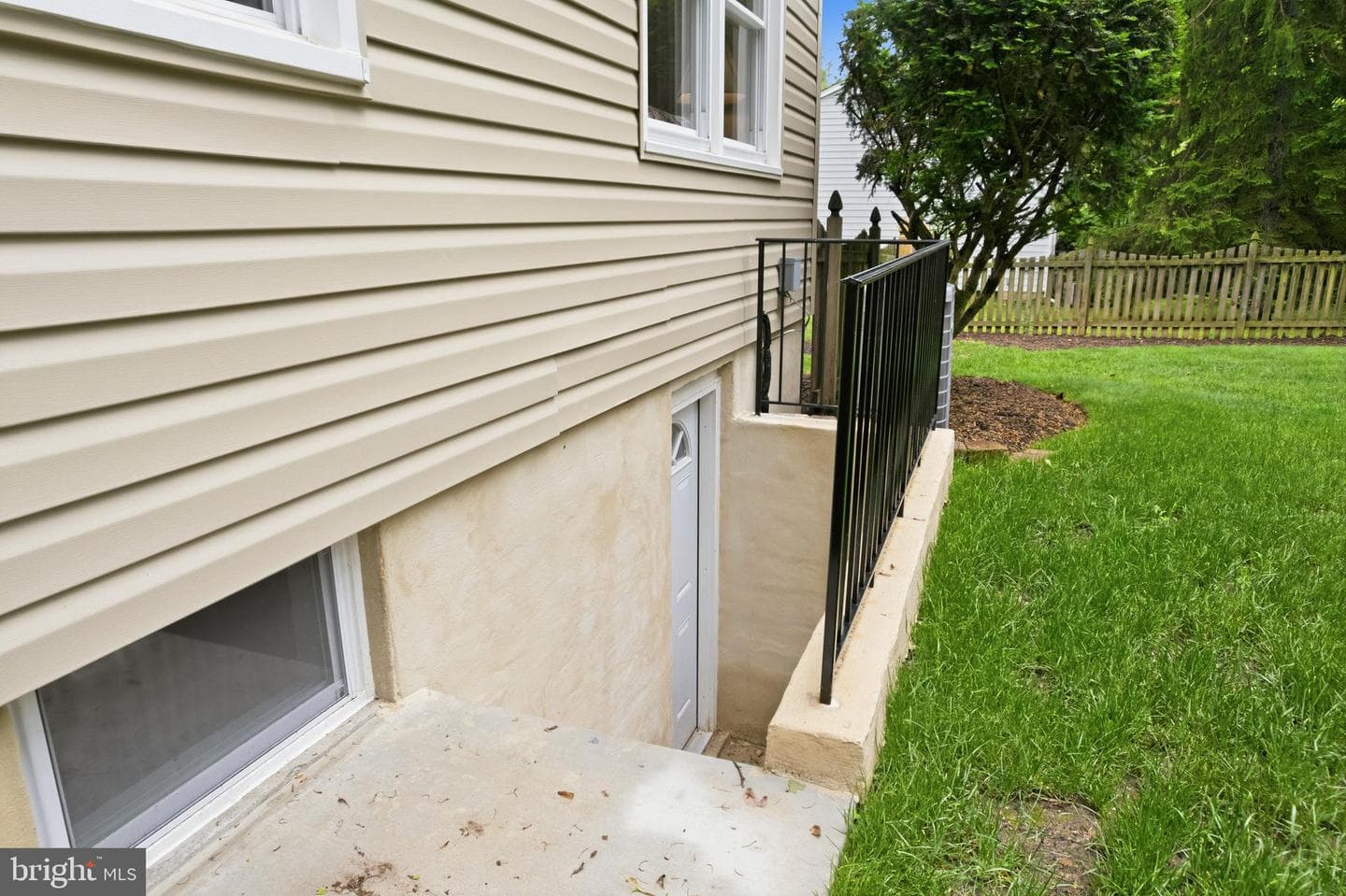 5066 Durham Road W photo 81