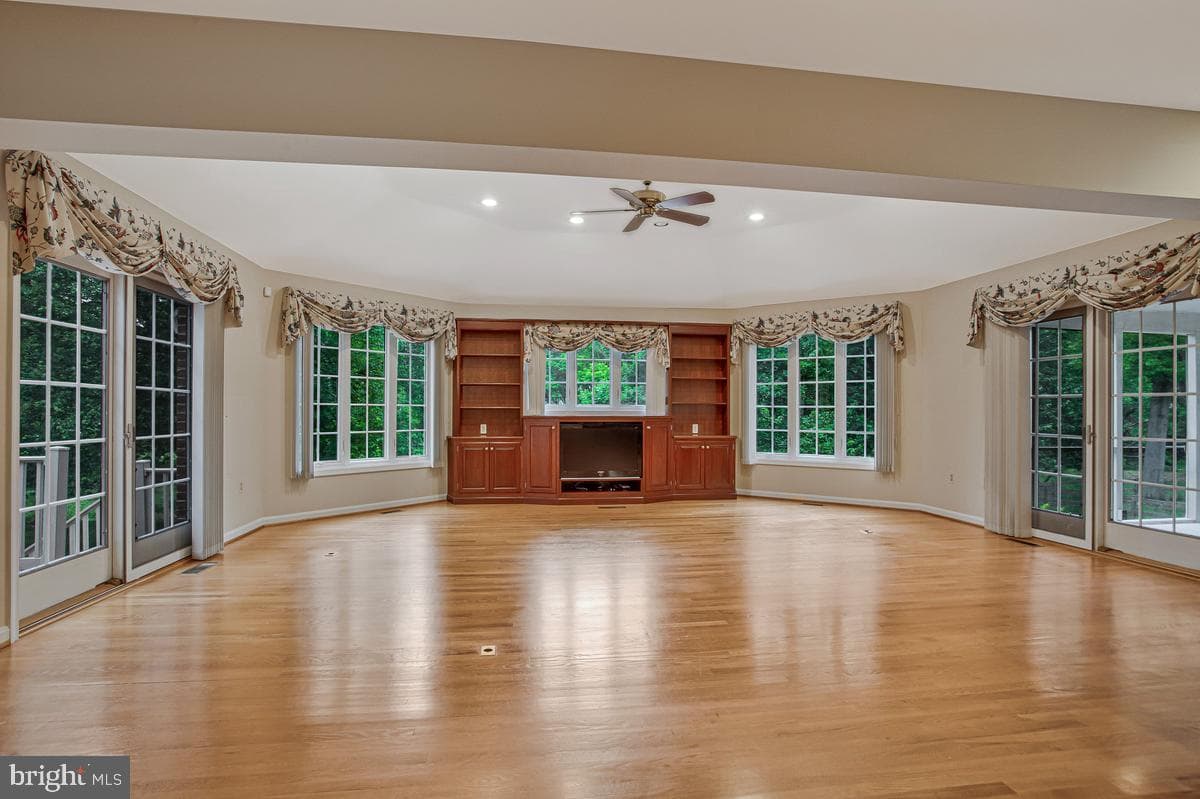 3814 Spring Meadow Drive photo 12