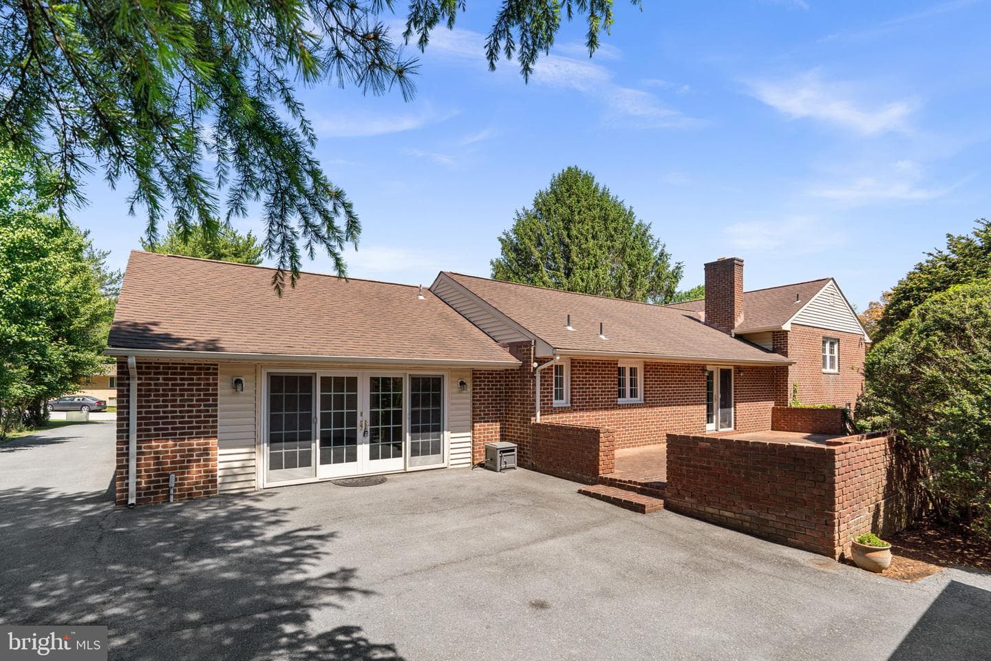 9187 Furrow Avenue photo 46