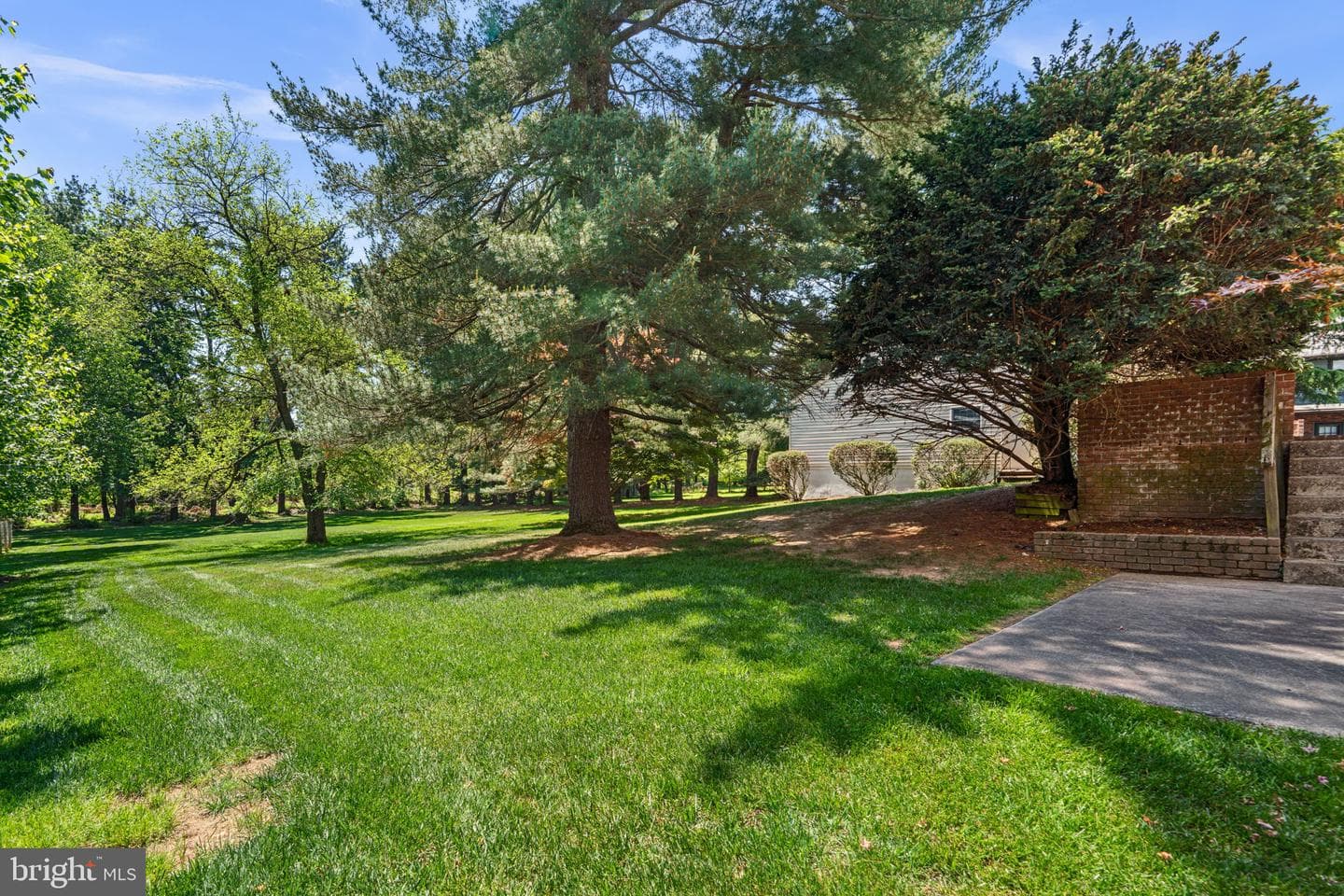 9187 Furrow Avenue photo 52