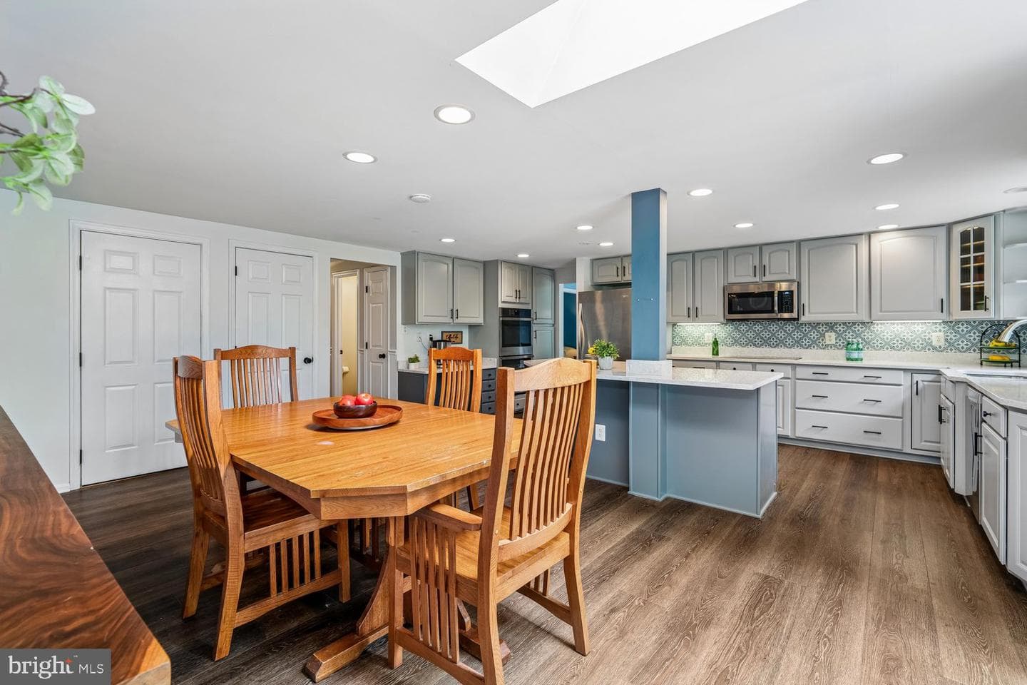 8044 Red Jacket Way photo 22