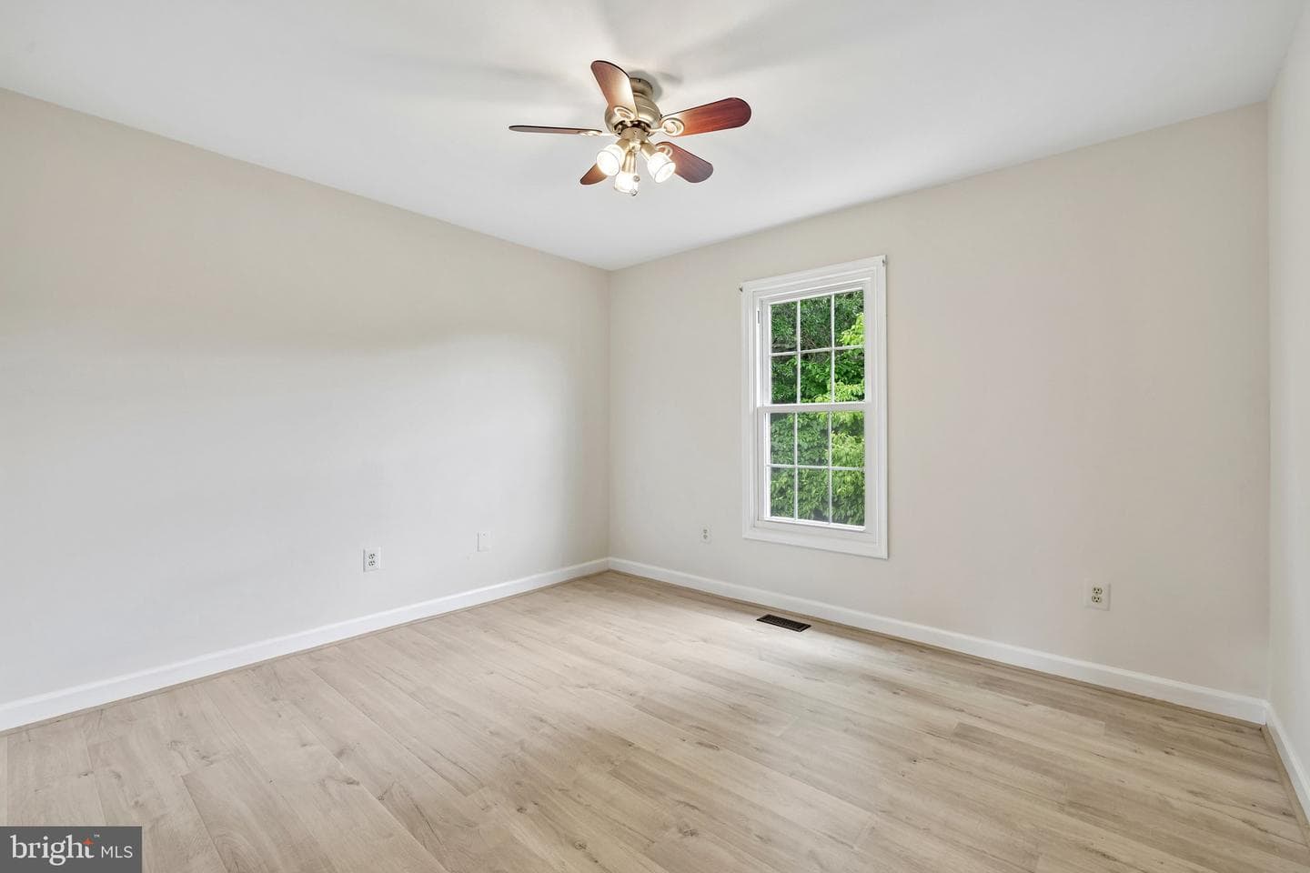 8387 Sweet Cherry Lane photo 32