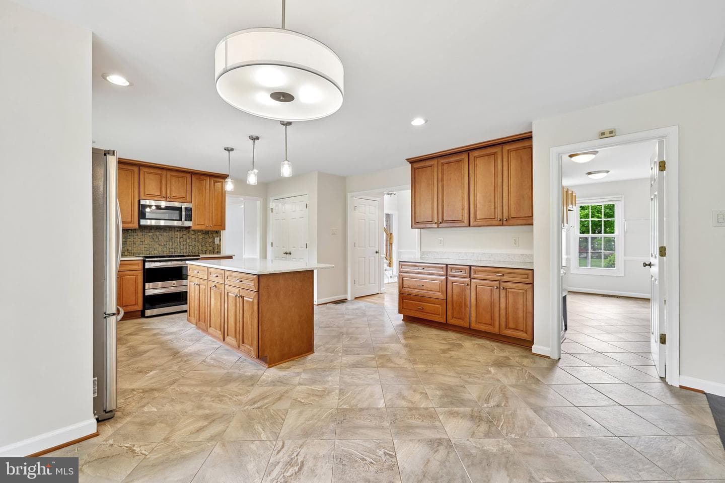 8387 Sweet Cherry Lane photo 9