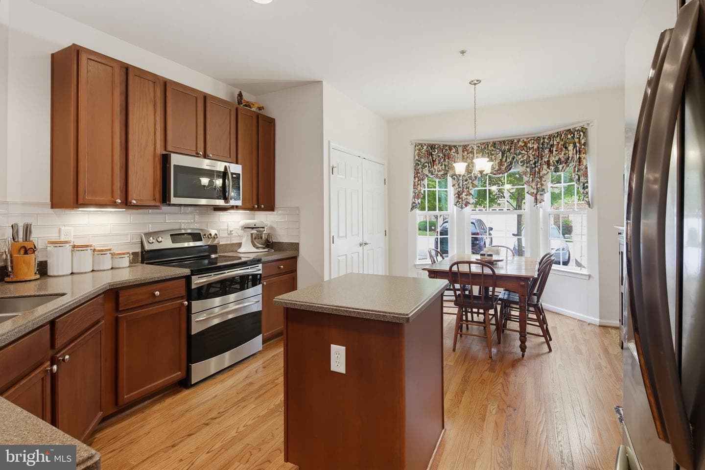 8043 White Jasmine Court #109 photo 4