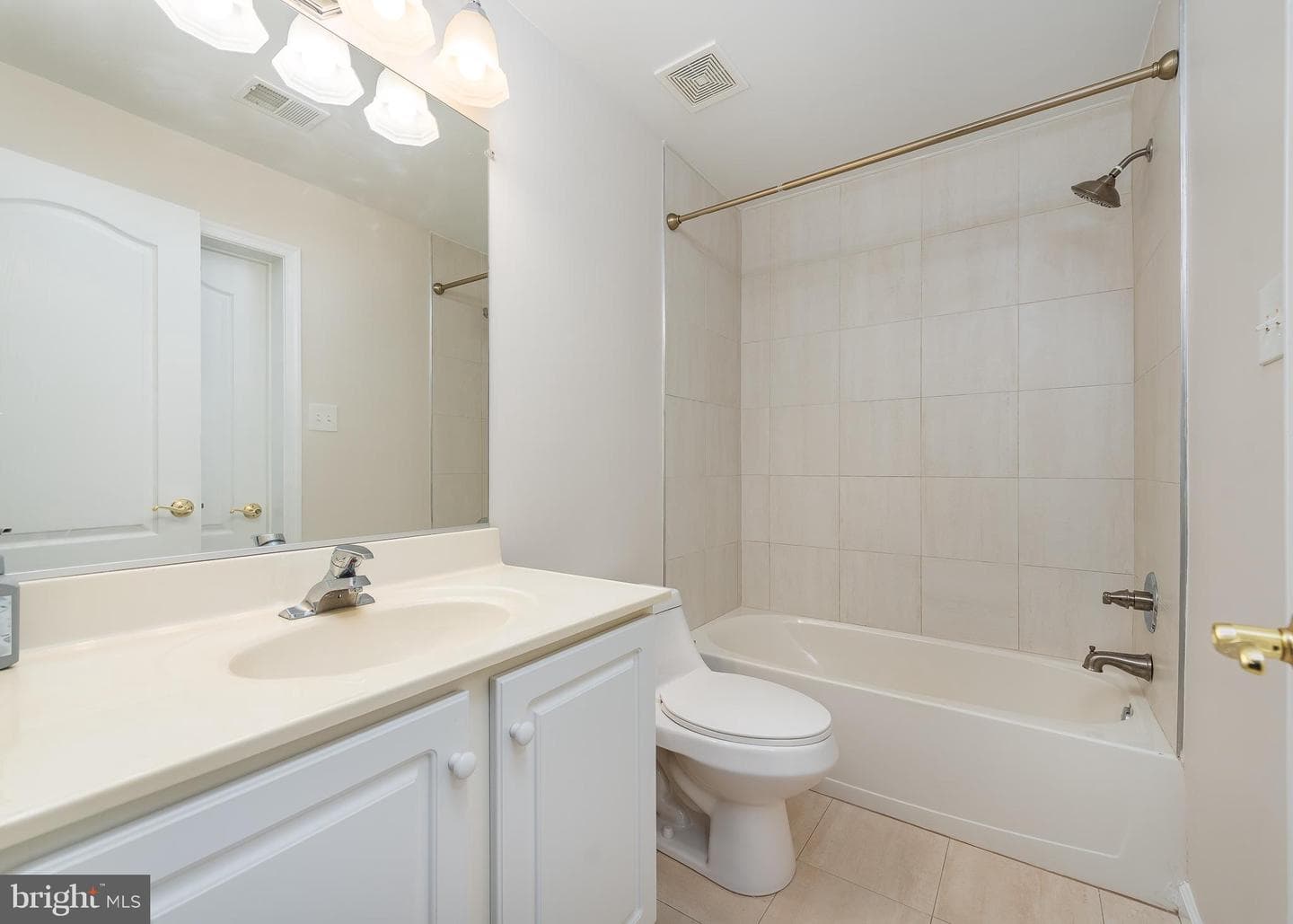 13728 Bold Venture Drive photo 43