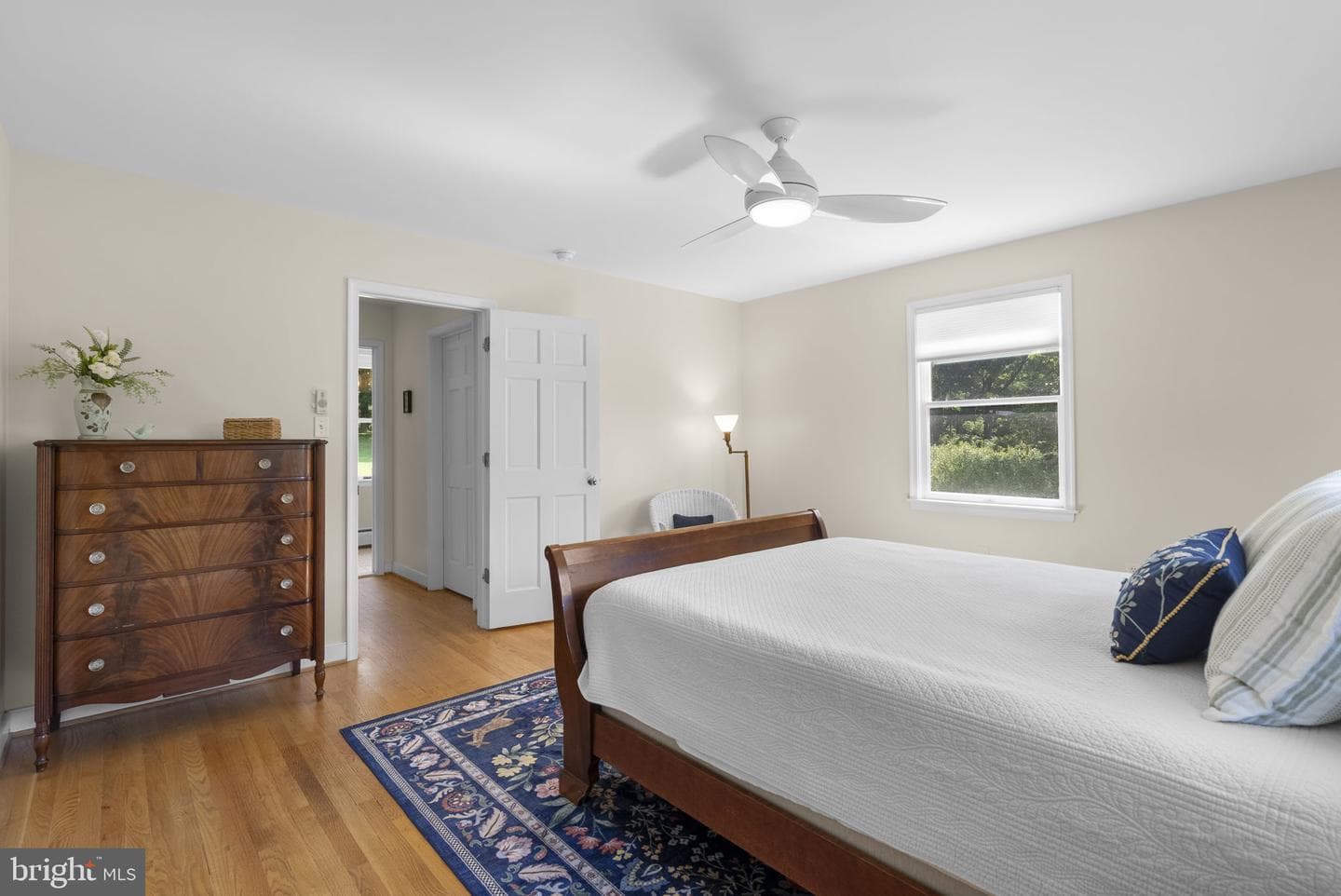 14697 Roxbury Road photo 18