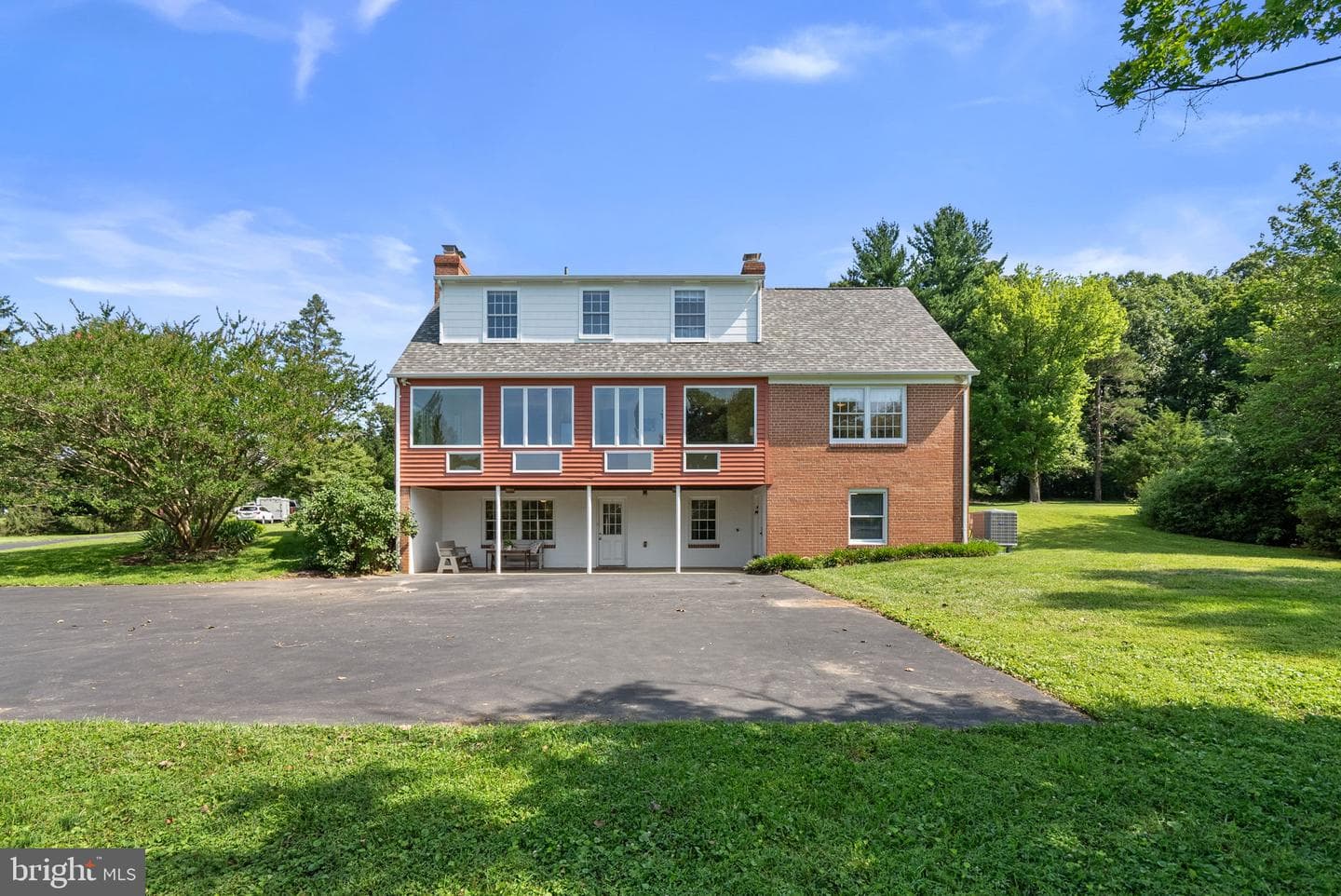 14697 Roxbury Road photo 42