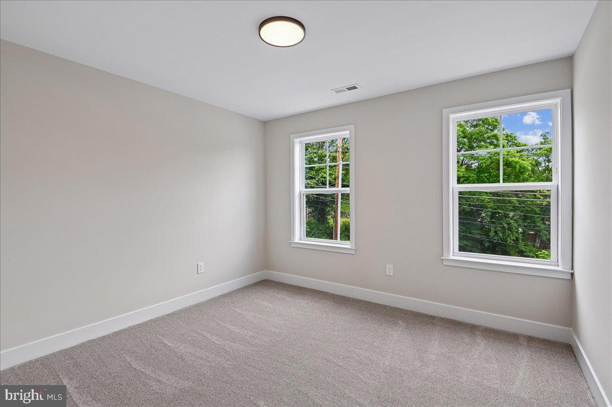 9312 Madison Avenue photo 31