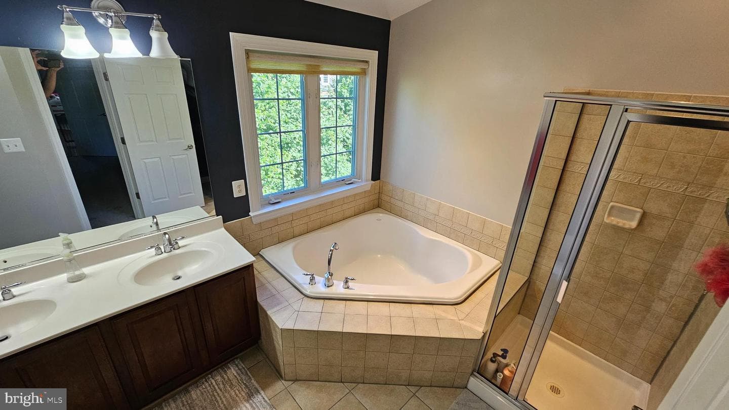 8507 Ice Crystal Drive #141 photo 22