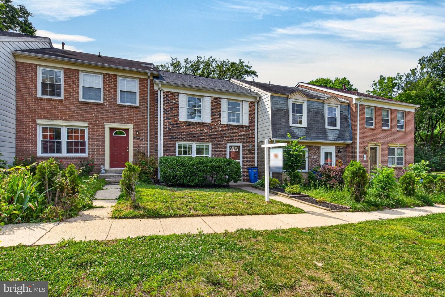 5704 Yellowrose Court photo 3