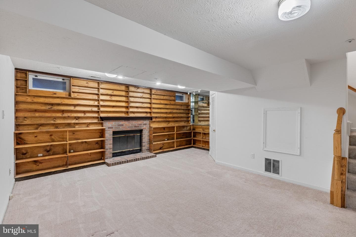 8813 Evermore Court photo 28