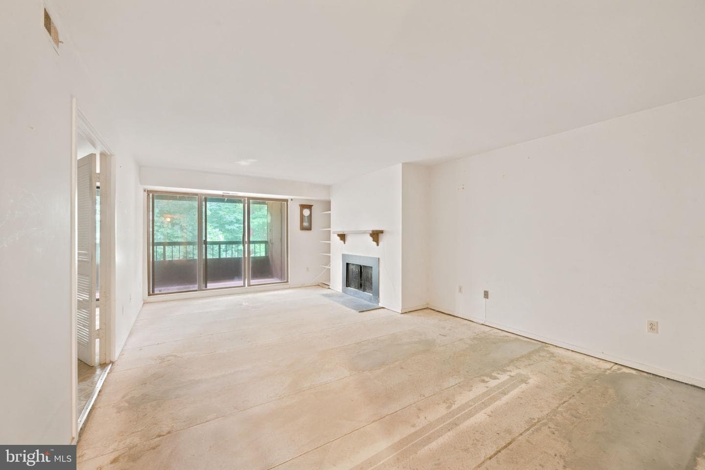 5651 Harpers Farm Road #f photo 7