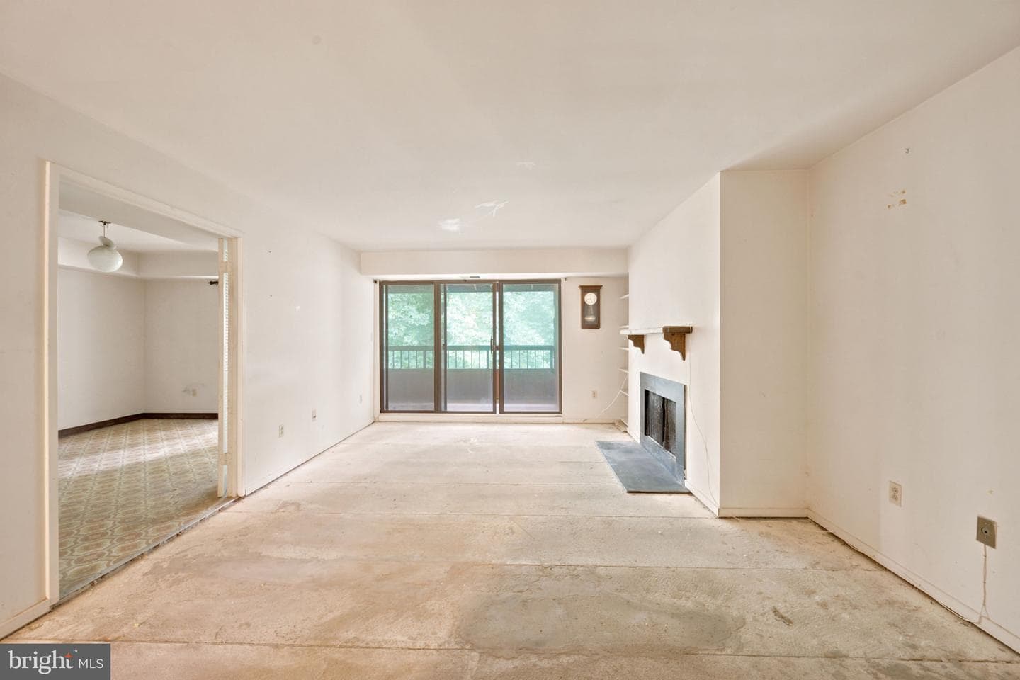 5651 Harpers Farm Road #f photo 8