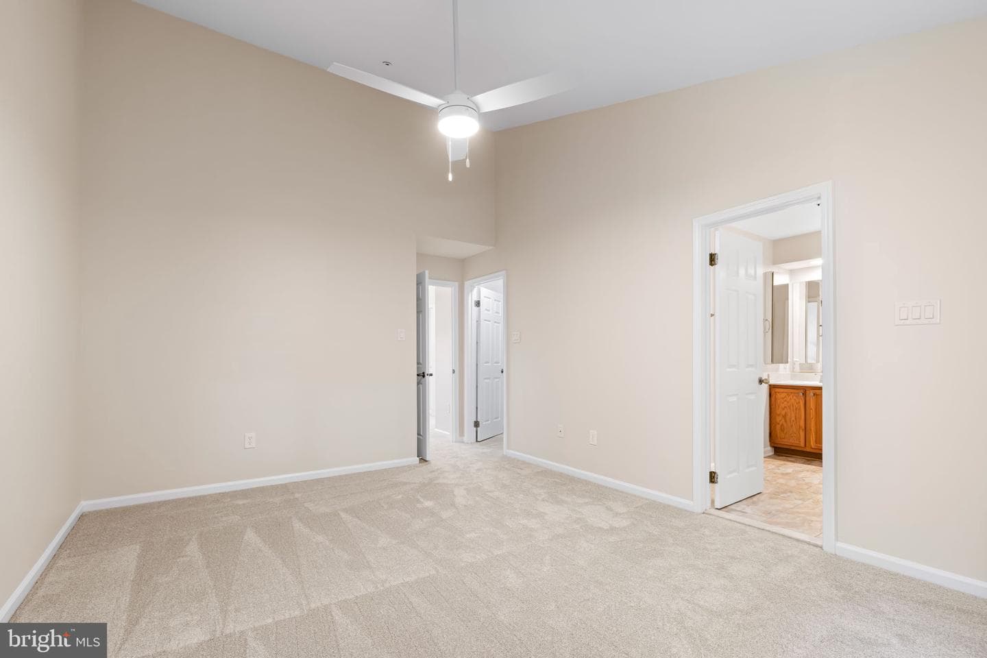 8747 Birkenhead Court NE photo 16