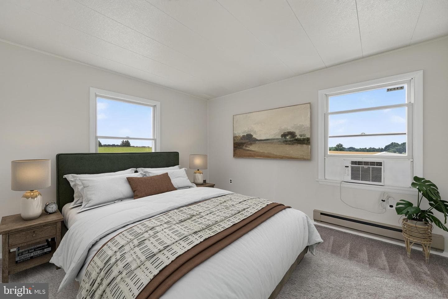 13835 Howard Road photo 22