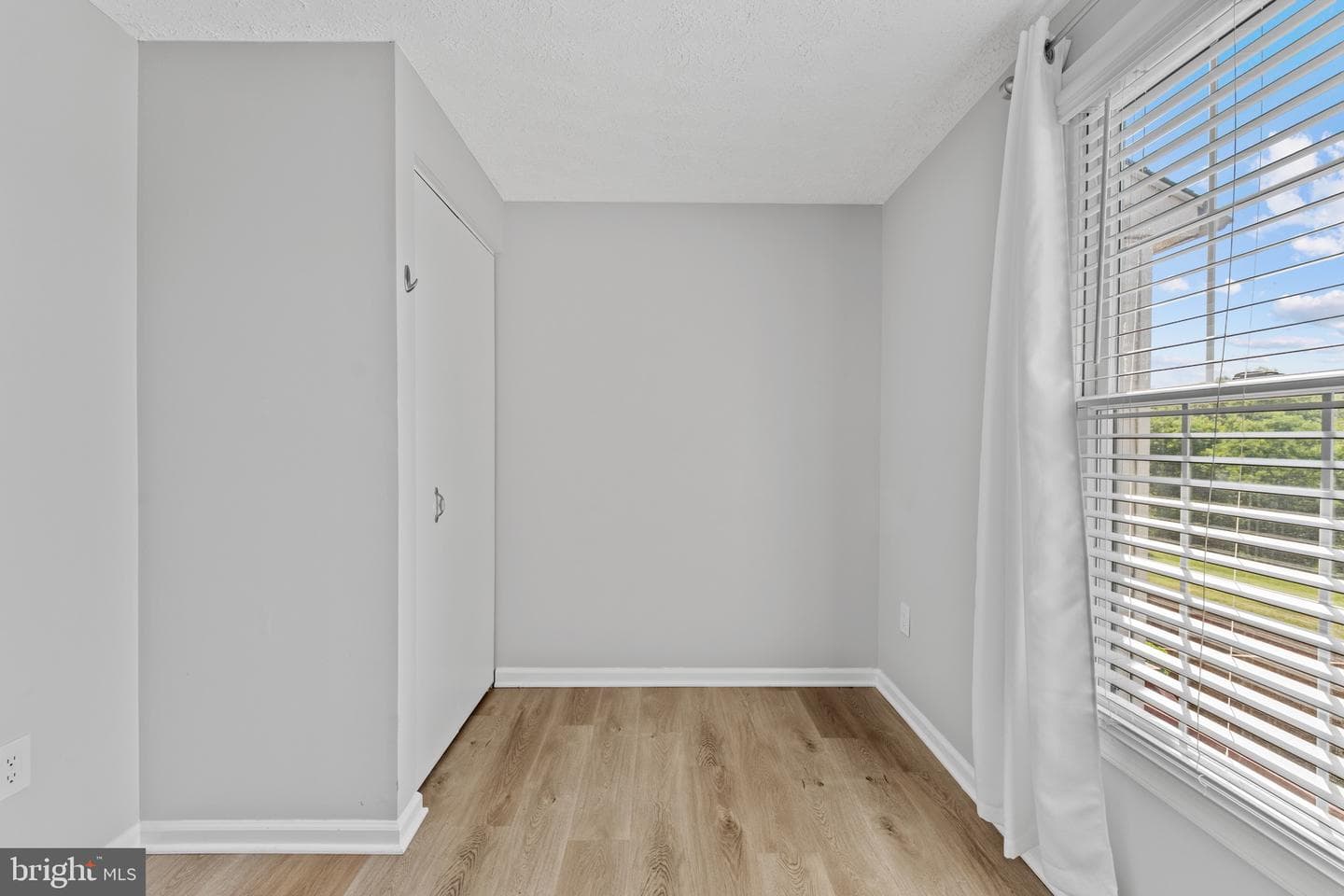6300 Wimbledon Court photo 28