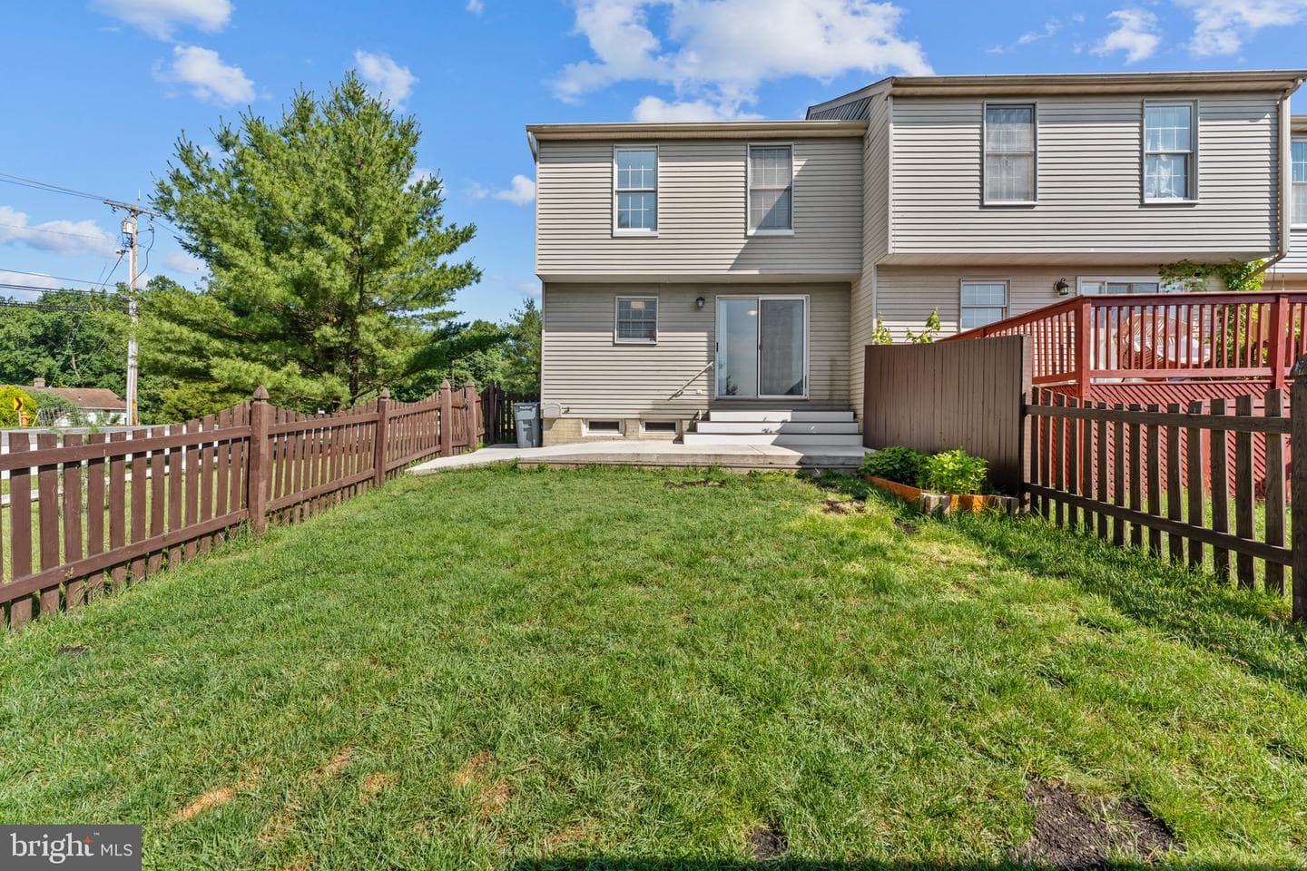 6300 Wimbledon Court photo 3