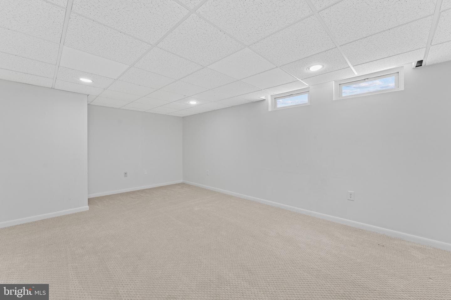 6300 Wimbledon Court photo 36