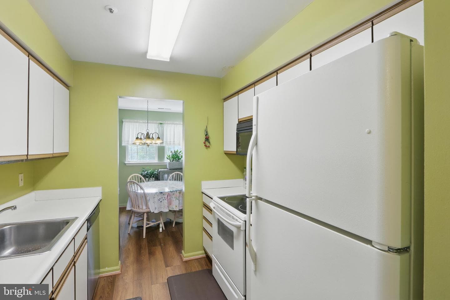 8585 Falls Run Road #g photo 9