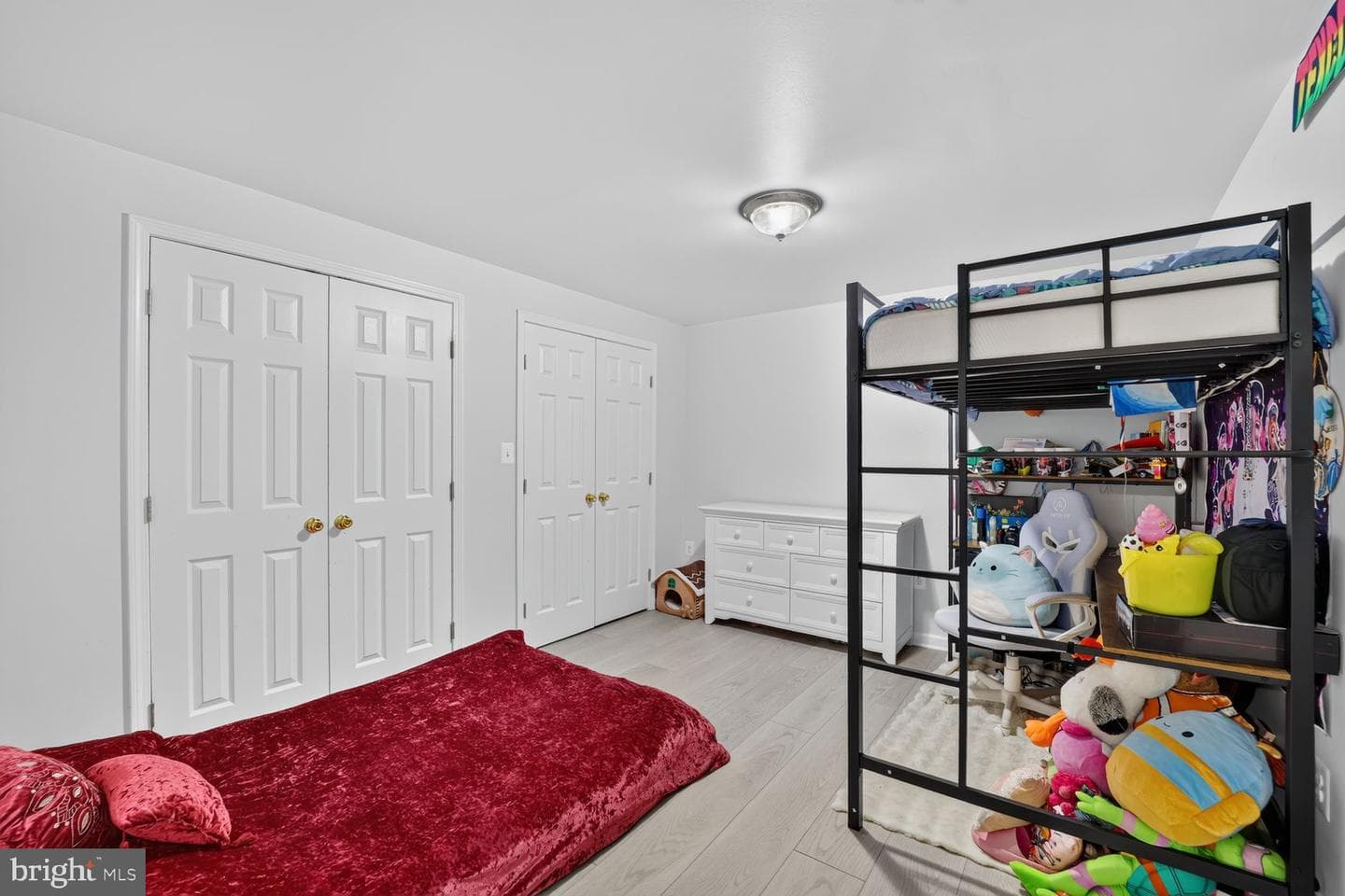 9957 Guilford Road photo 33